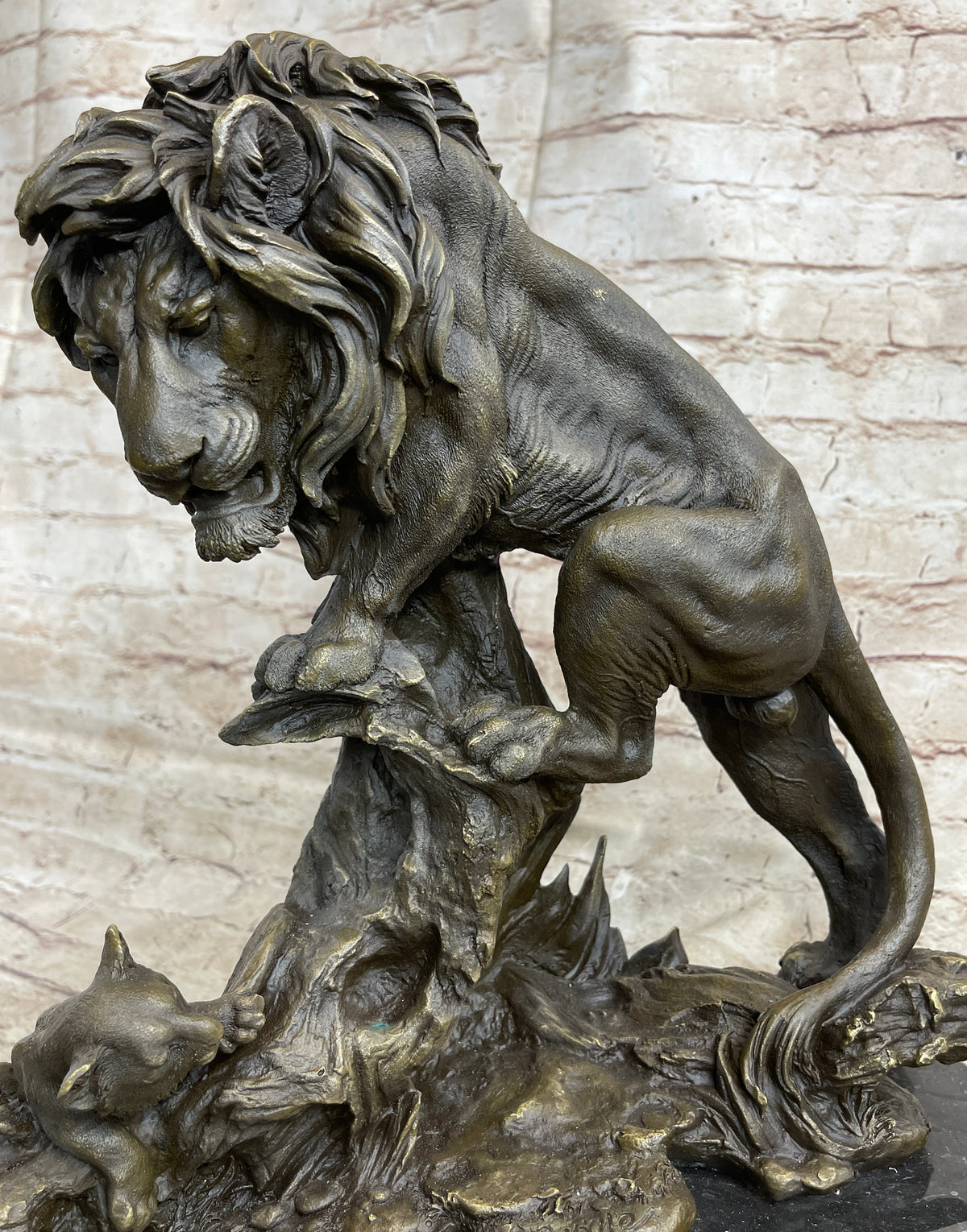 Male Lion w/ Cub Bronze Statue Sculpture Figure Barye Decor 14" x 12"