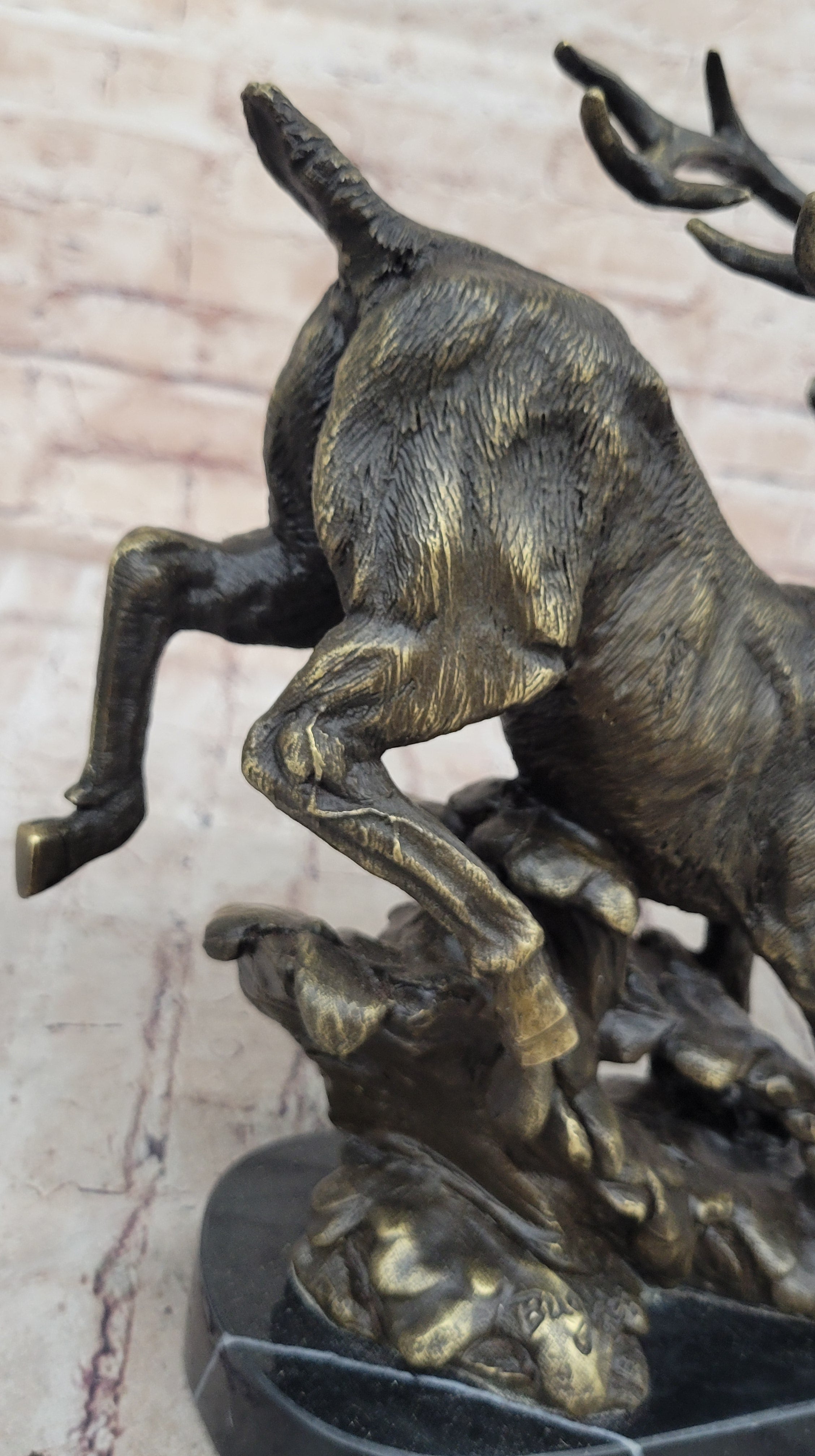 Running Deer Elk Buck Stag Caribou Reindeer Bronze Metal Sculpture Statue 11" x 10"