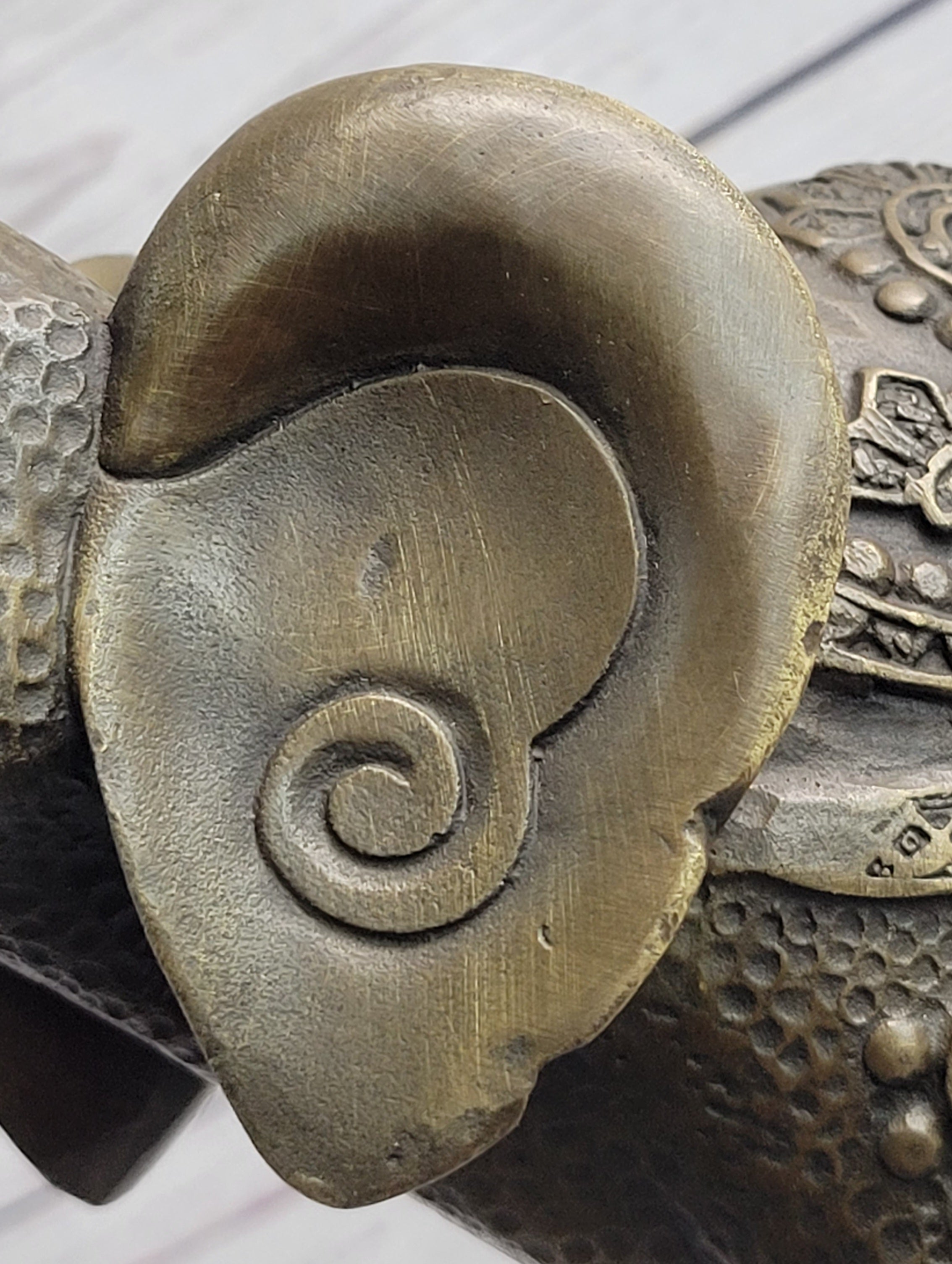 Decorative Indian Elephant Bronze Figure Statue Sculpture Hindu Design Handmade Art