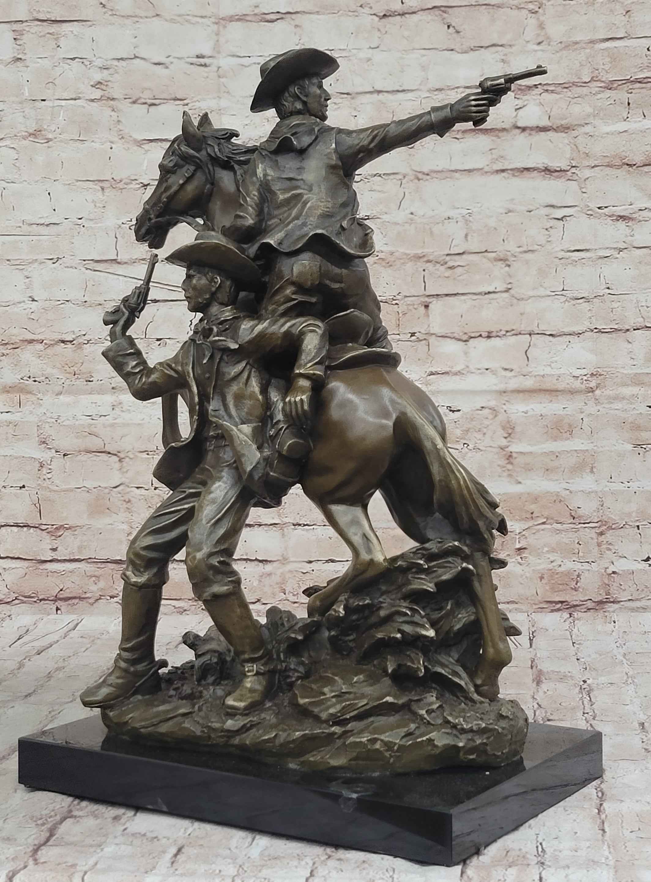 Hot Cast Bronze Western Cowboy Gunslinger Outlaw on Horseback Statue Sculpture