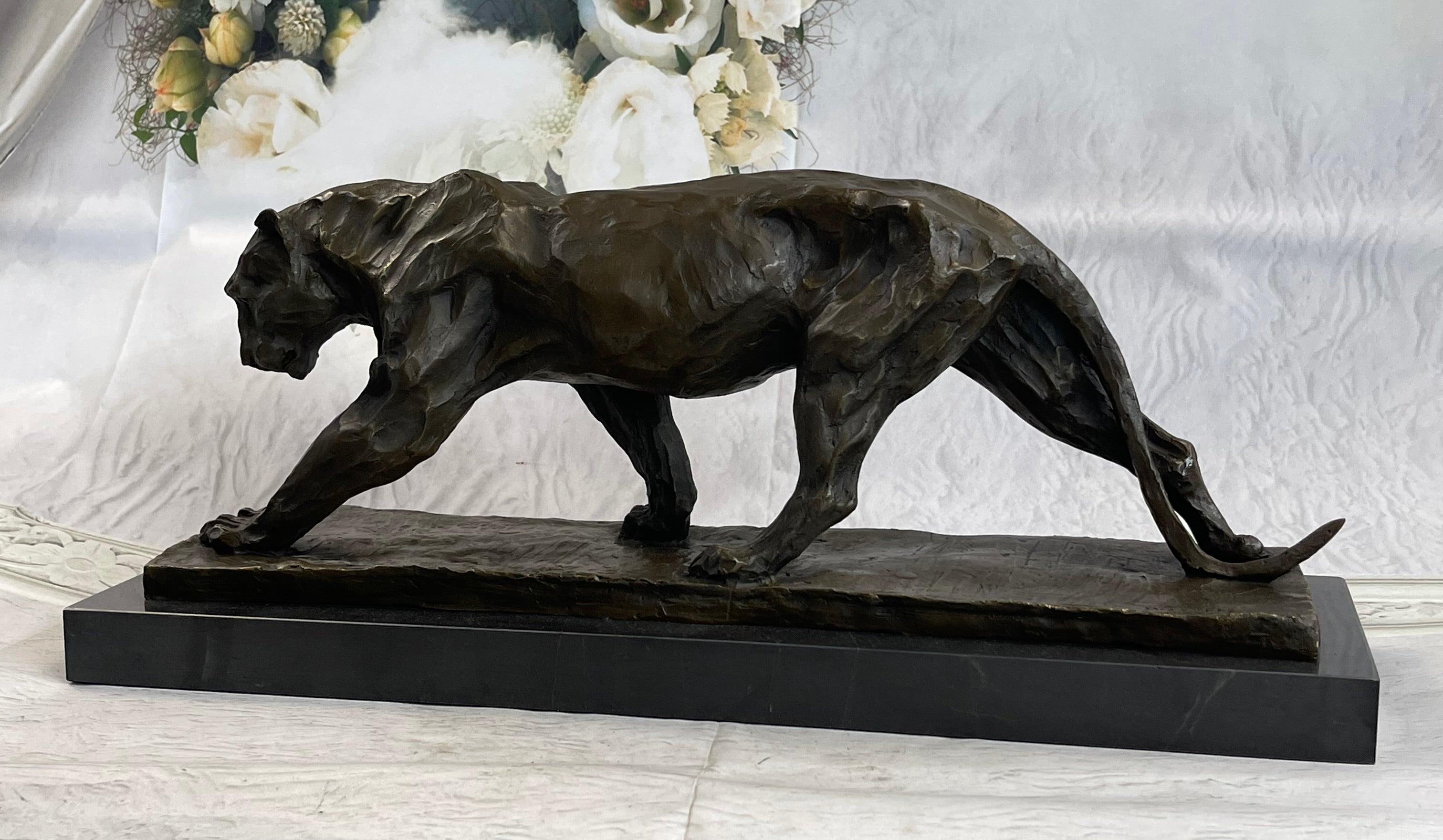 African Lioness Wildlife Animal Bronze Statue Marble Figure Art Decor
