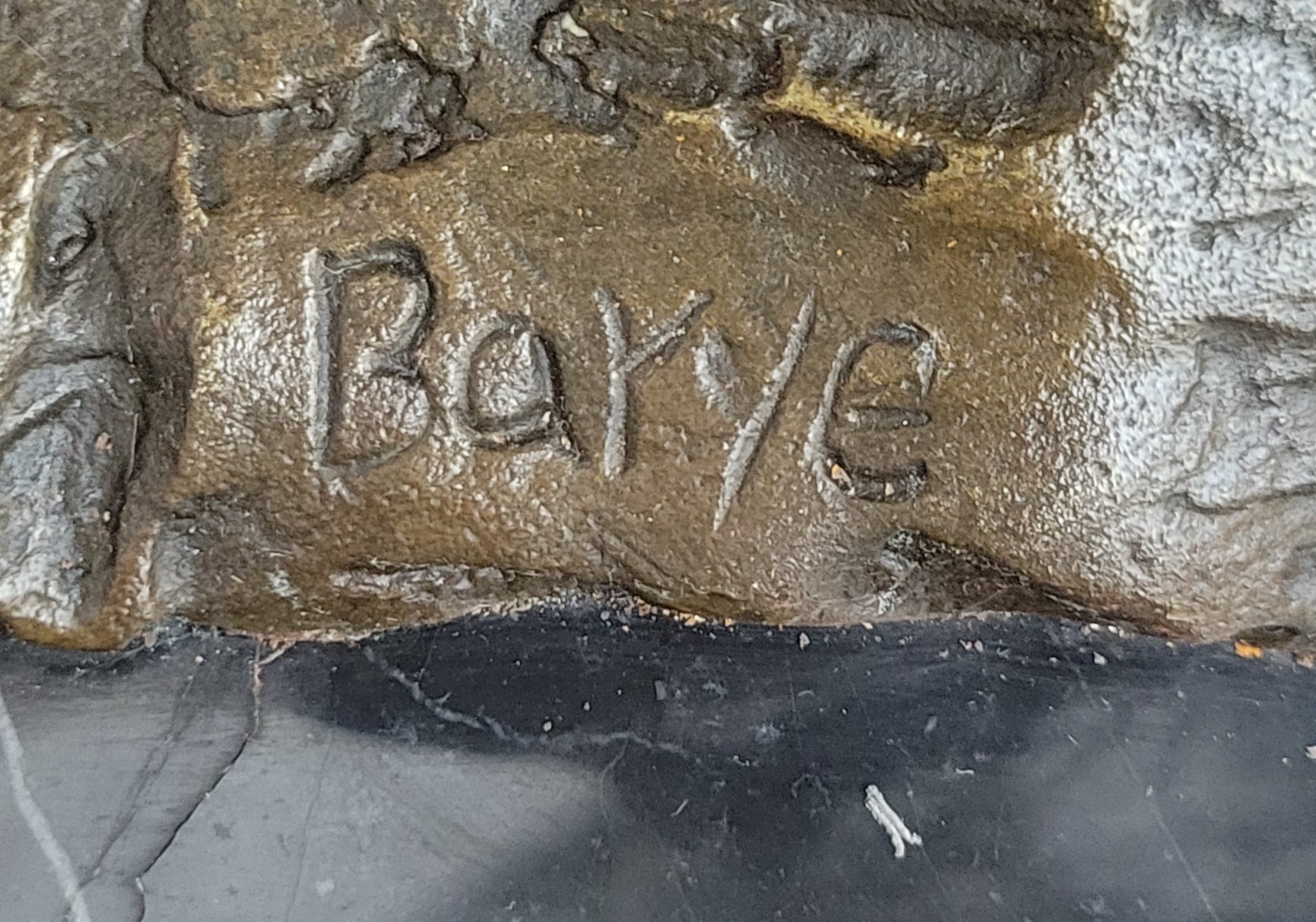 Majestic Bronze Lion in Roaring Pose; Dynamic Wildlife Sculpture on Marble Base