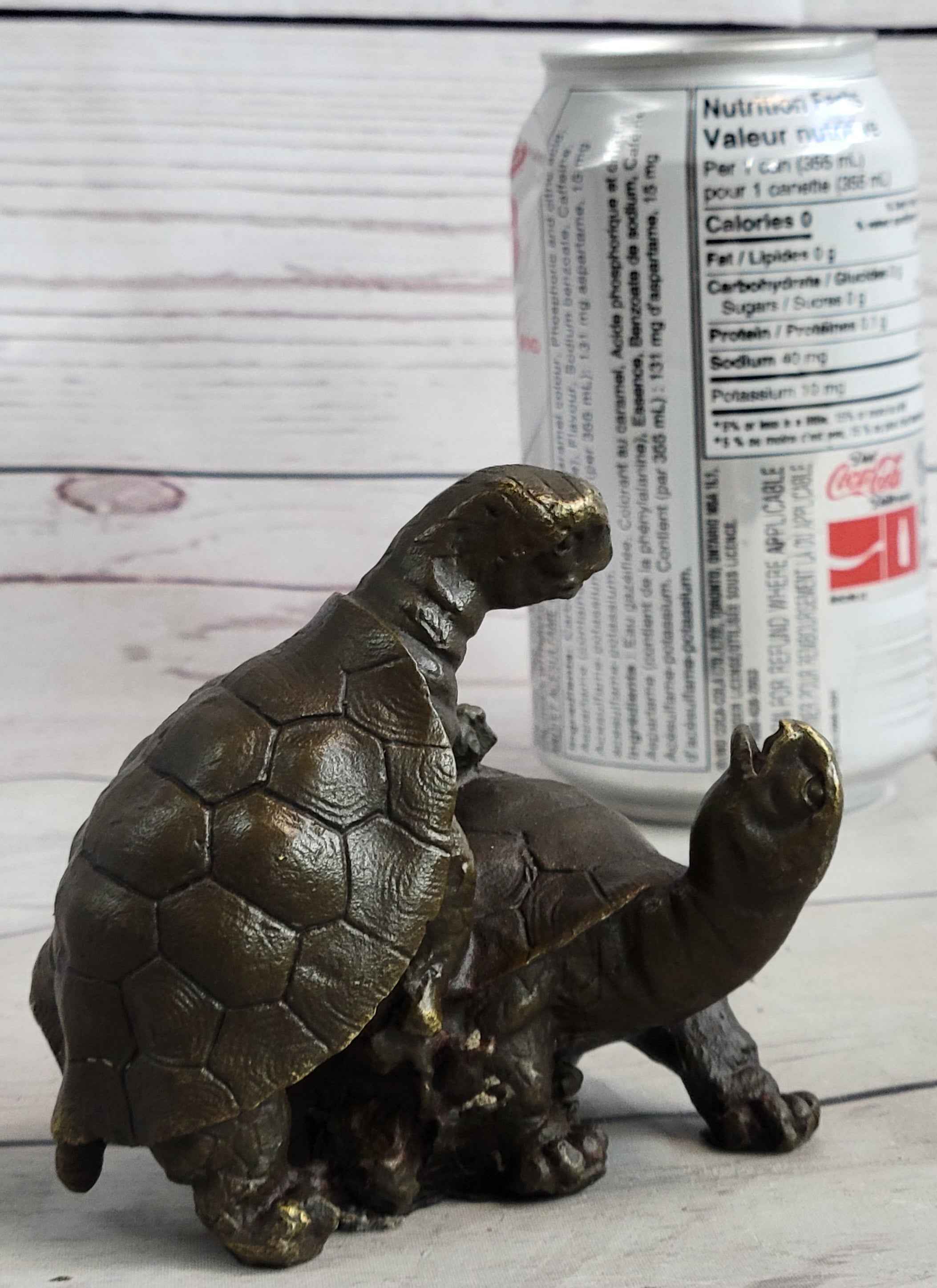 ADORABLE FIGURINE TWO TURTLE SHARING LOVE BRONZE STATUE SCULPTURE FIGURE FIGURE