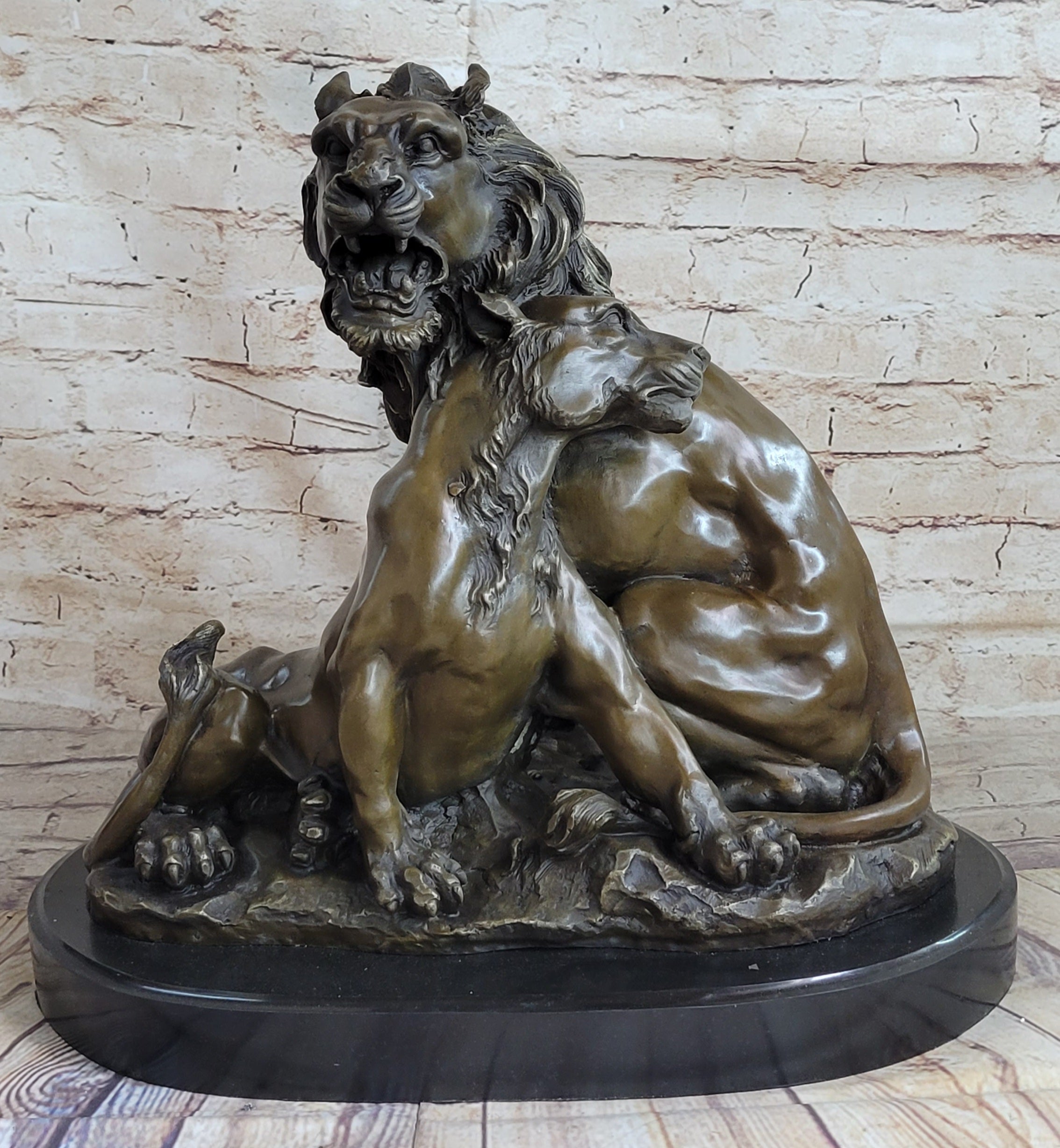 Male & Female Lion Necking Romantic Love Bronze Statue Sculpture Figure on Marble Base