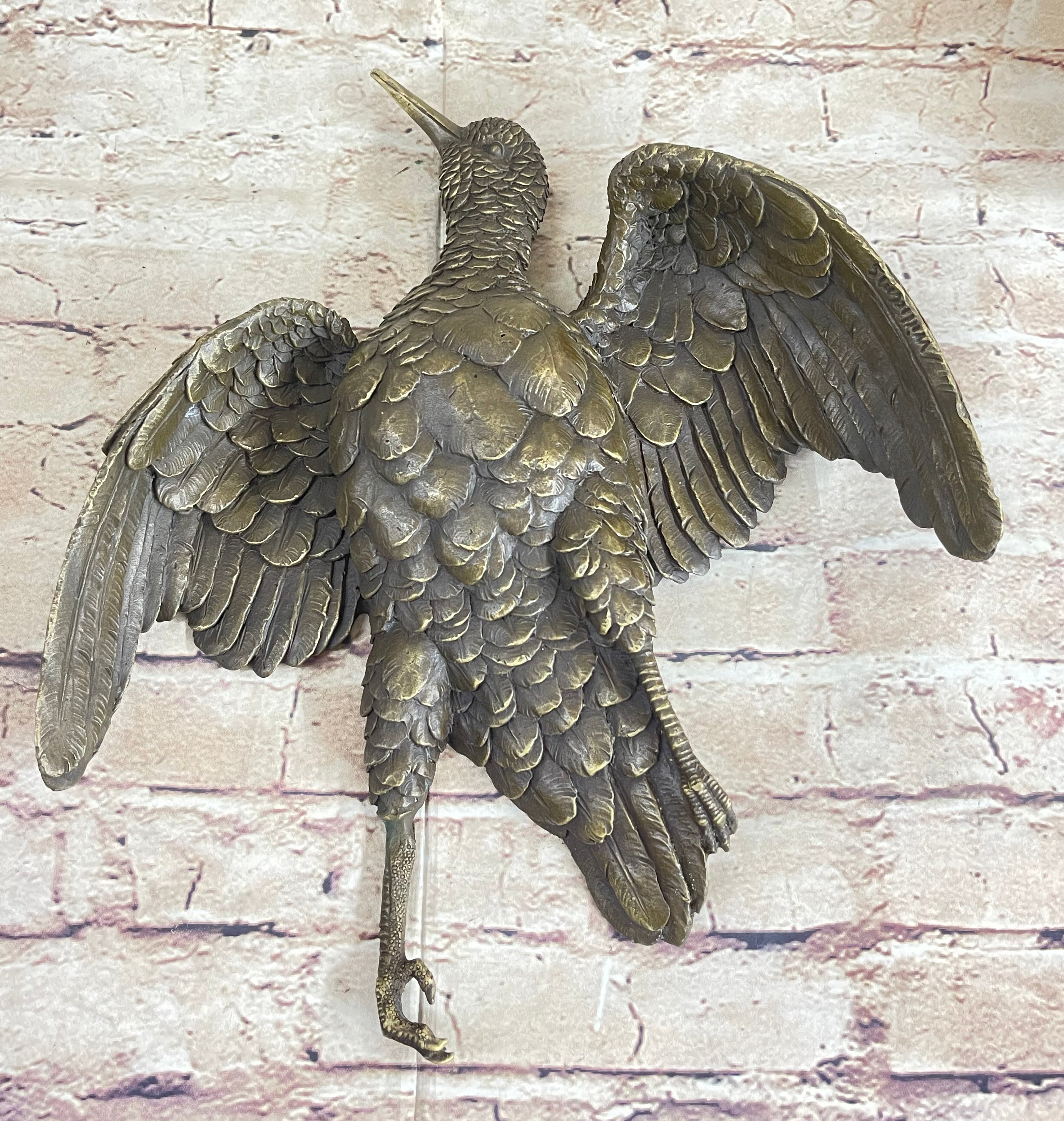 Vintage Cast Bronze Wall Hanging Bronze Bird Flying Eagle Sculpture Figure