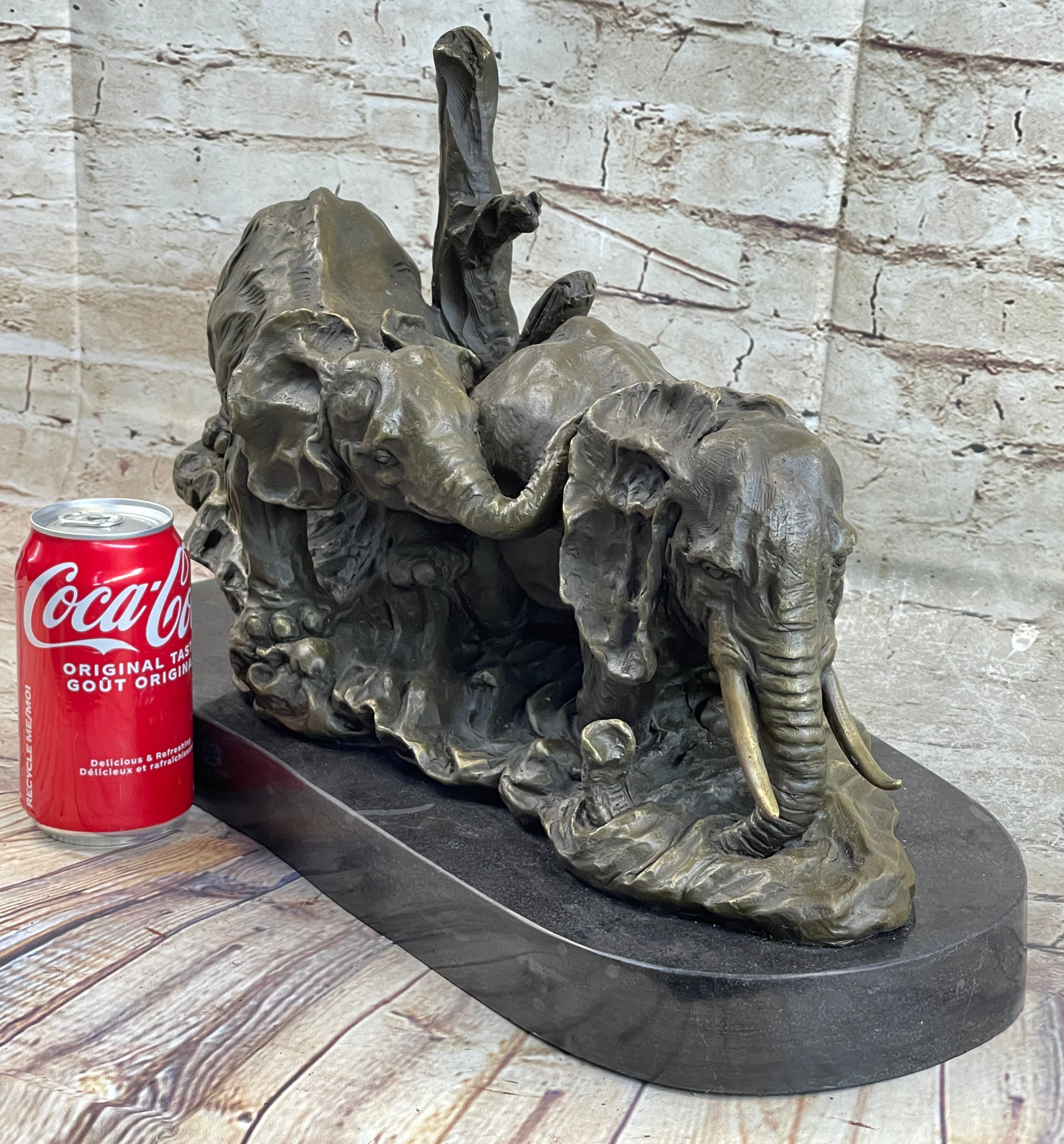 Hot Cast Bronze Sculpture Statue of Two Elephants on Marble Base