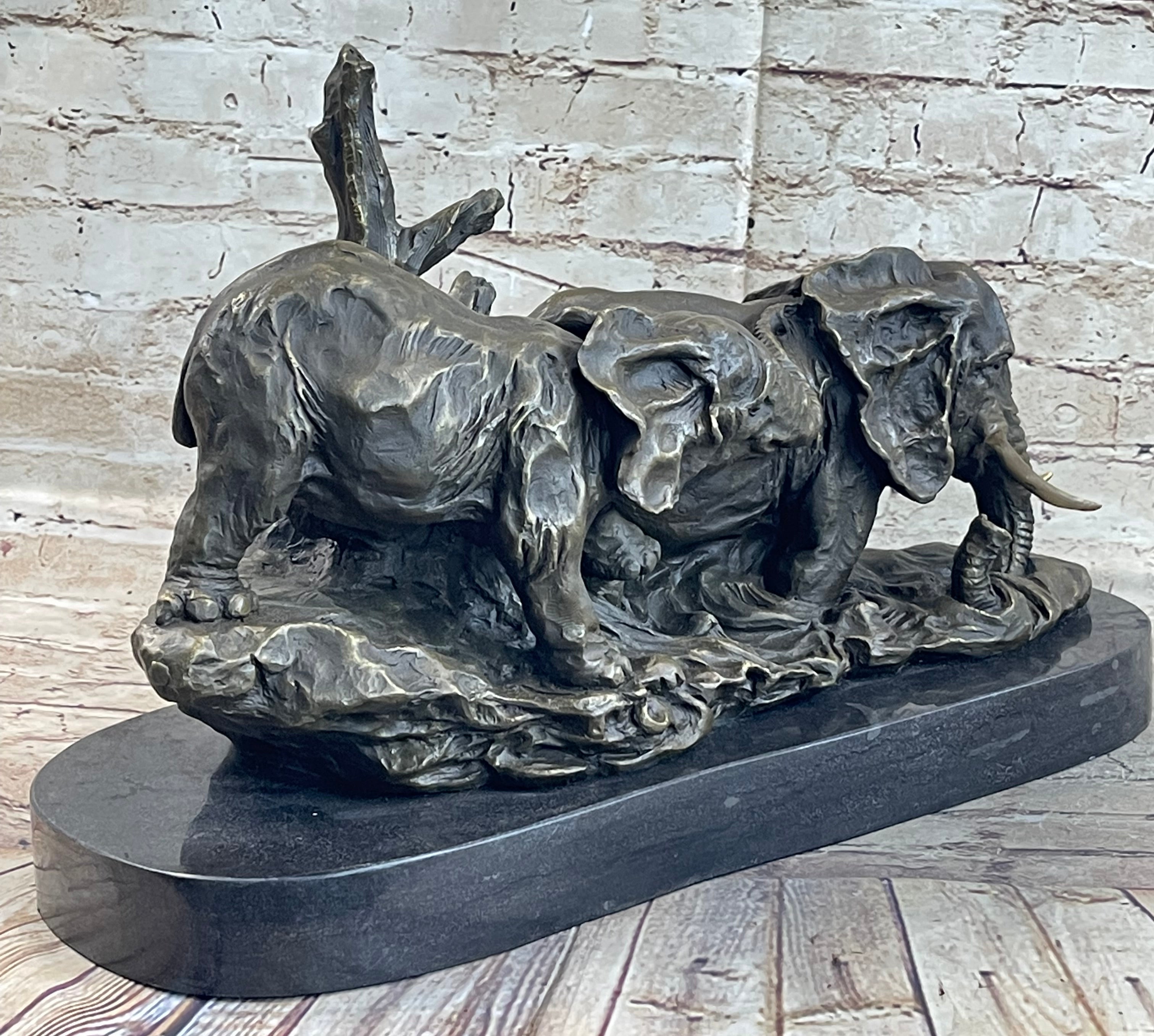Hot Cast Bronze Sculpture Statue of Two Elephants on Marble Base