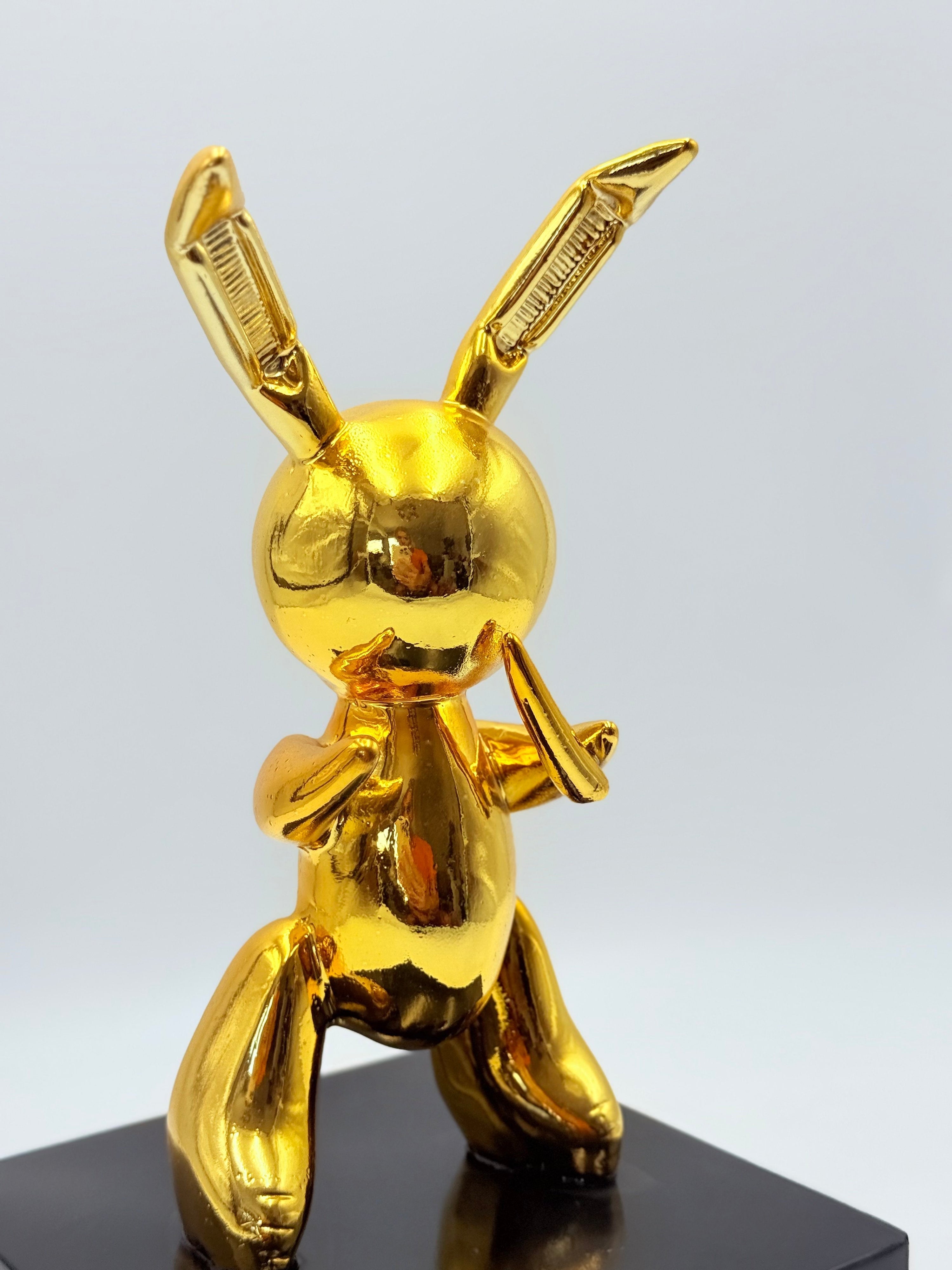 Small Balloon Rabbit Sculpture - Gold Chrome Edition Gold; Red Chrome Decor Sculpture image 4 - HT Animal Supply