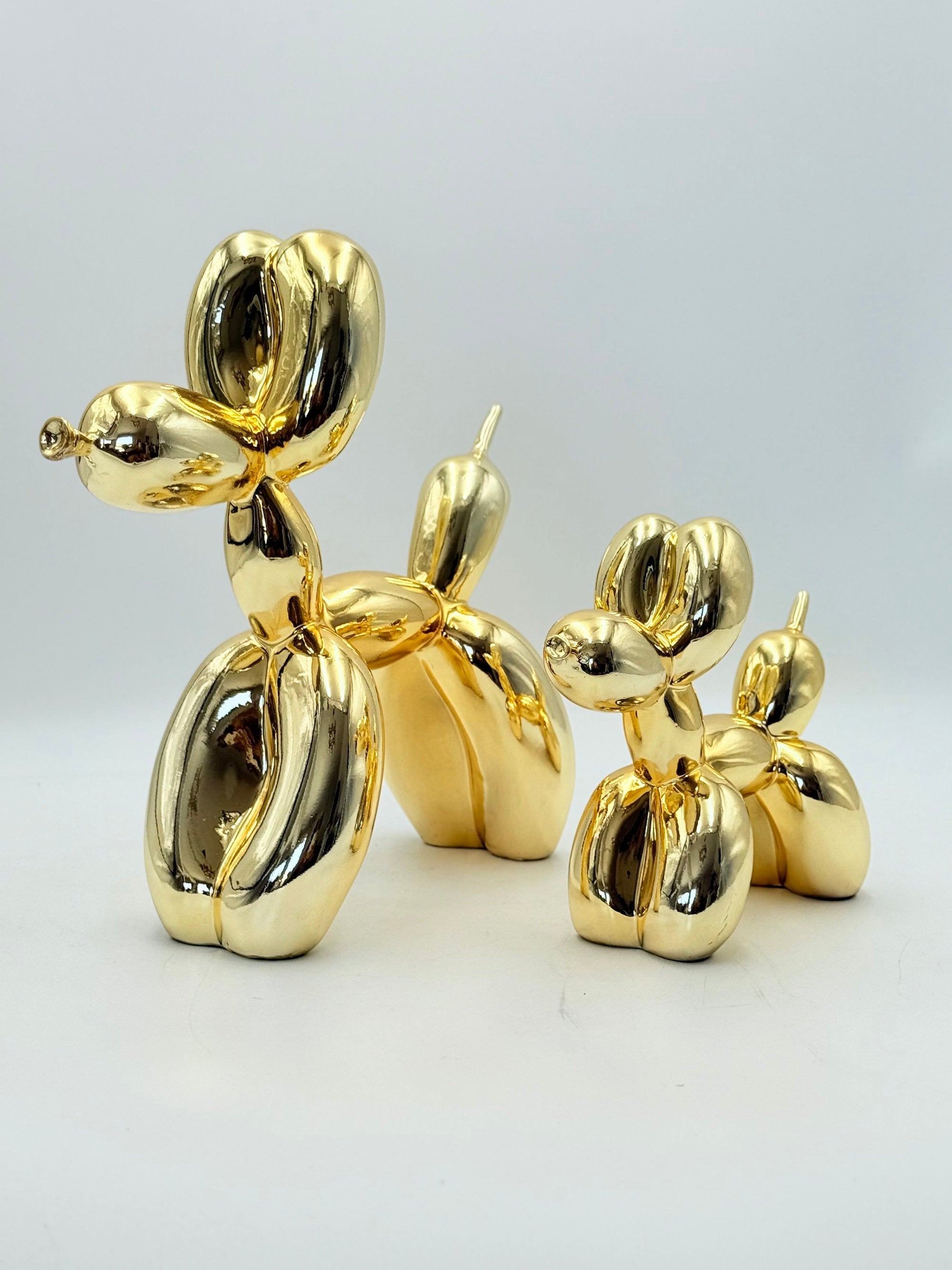 And Iconic Balloon Dog Sculpture Set Gold Chrome Style