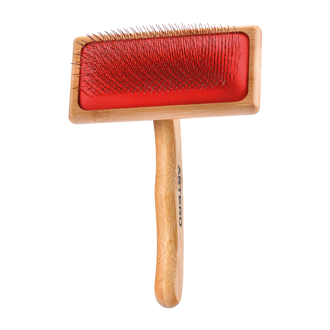 Nature Collection Long Pin Slicker Brush Medium by Artero