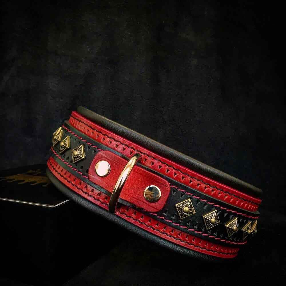 Bestia Balteus Red Leather Dog Collar