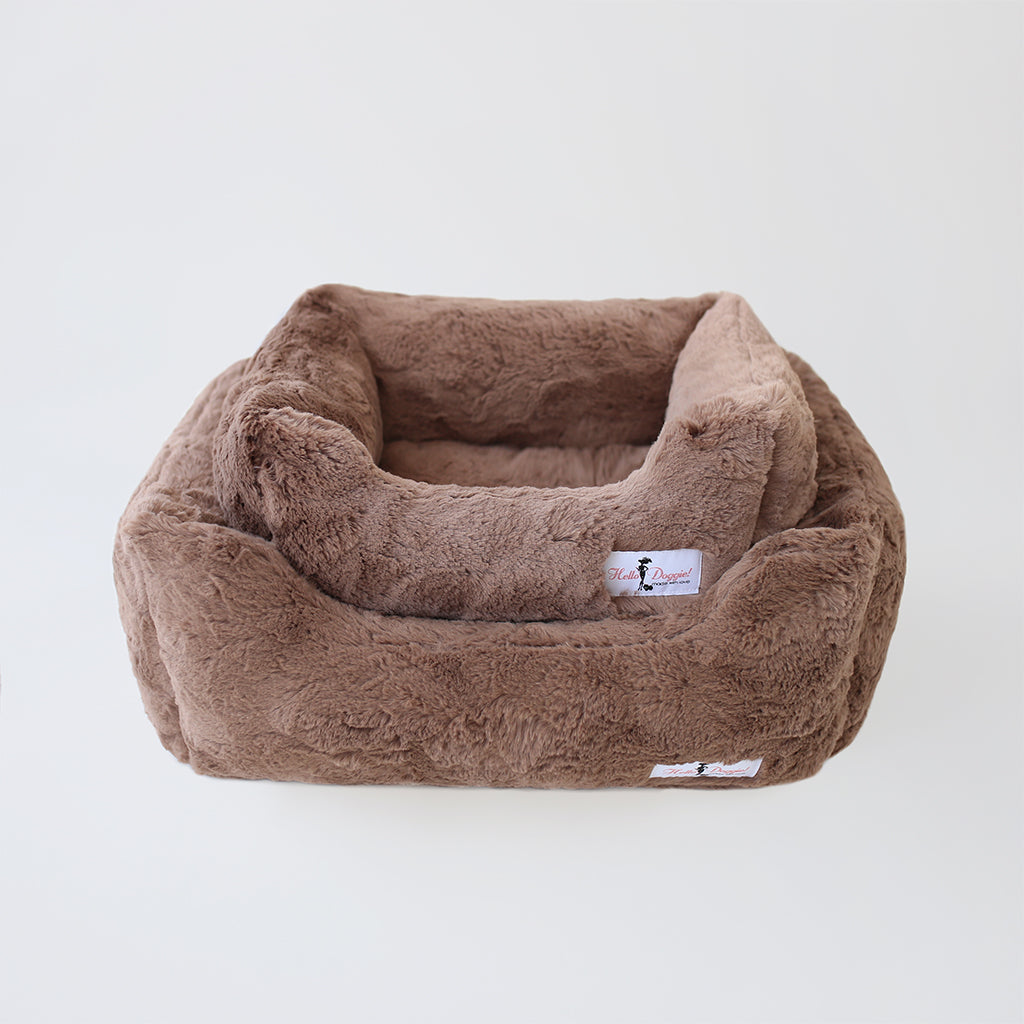 Hello Doggie Bella Faux Fur Baby Pink Dog Bed