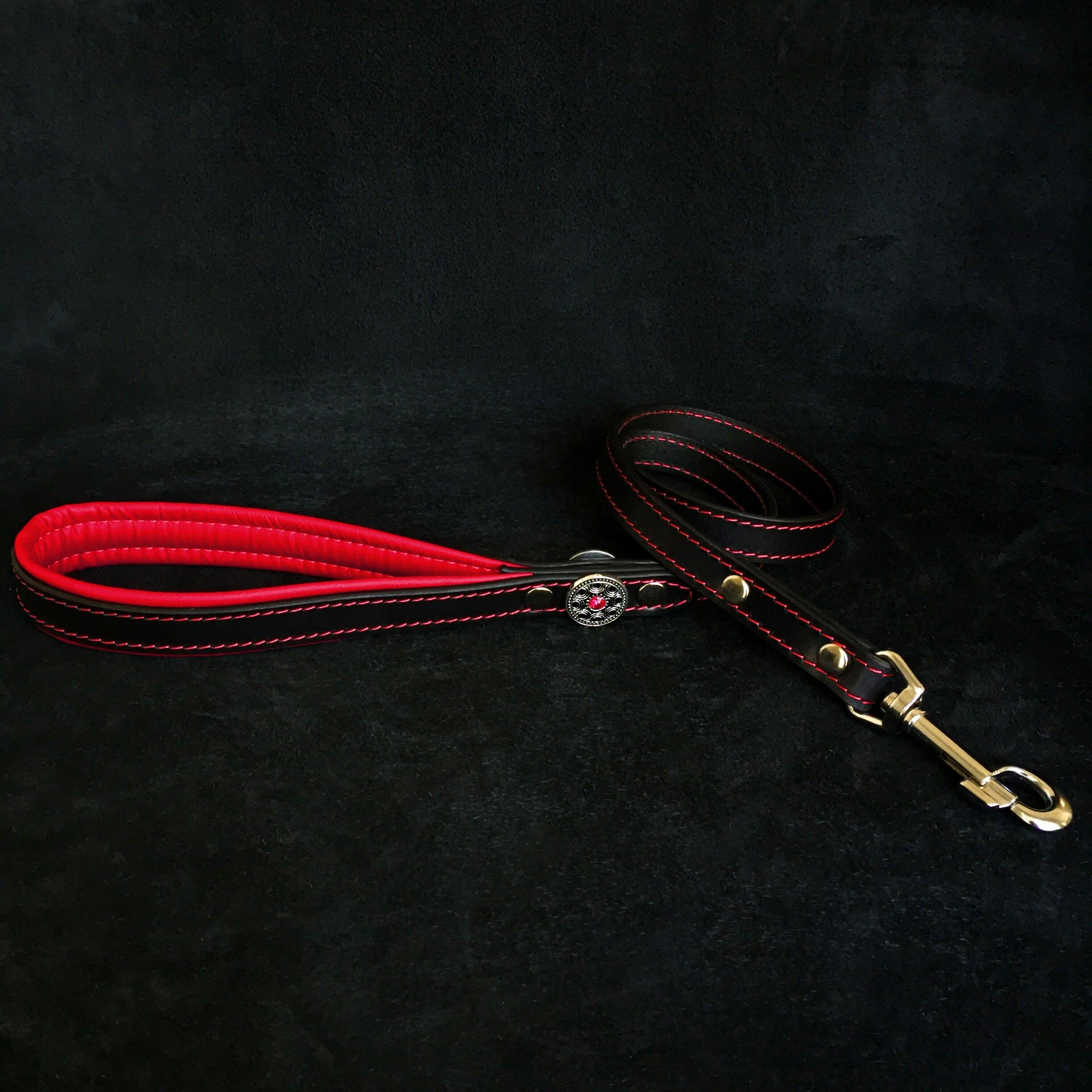 Bestia Dog Gear Genuine Leather Dog Collar - Red 
