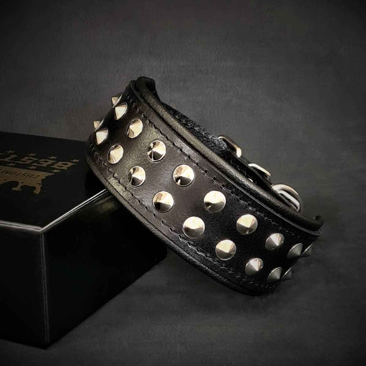 Bestia Boston Leather Dog Collar