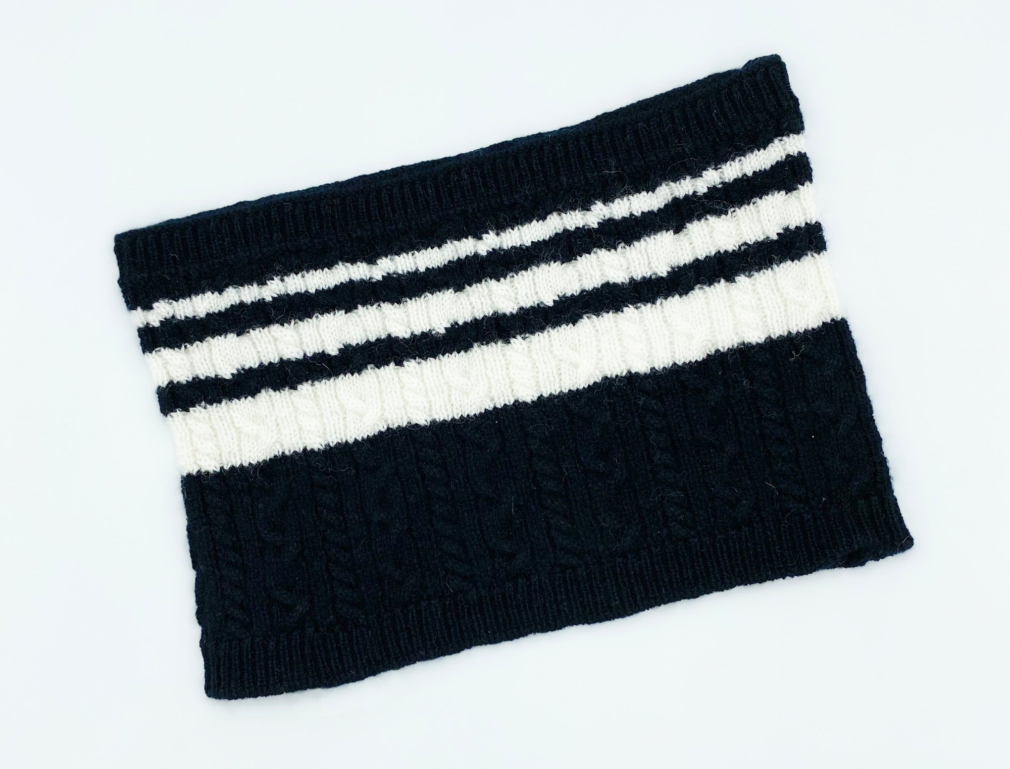 BESPOKE PAWS Cashmere Blend Scarf sets for Pets and their humans, Black and White - Wool Durable Adjustable Warm BANDANA