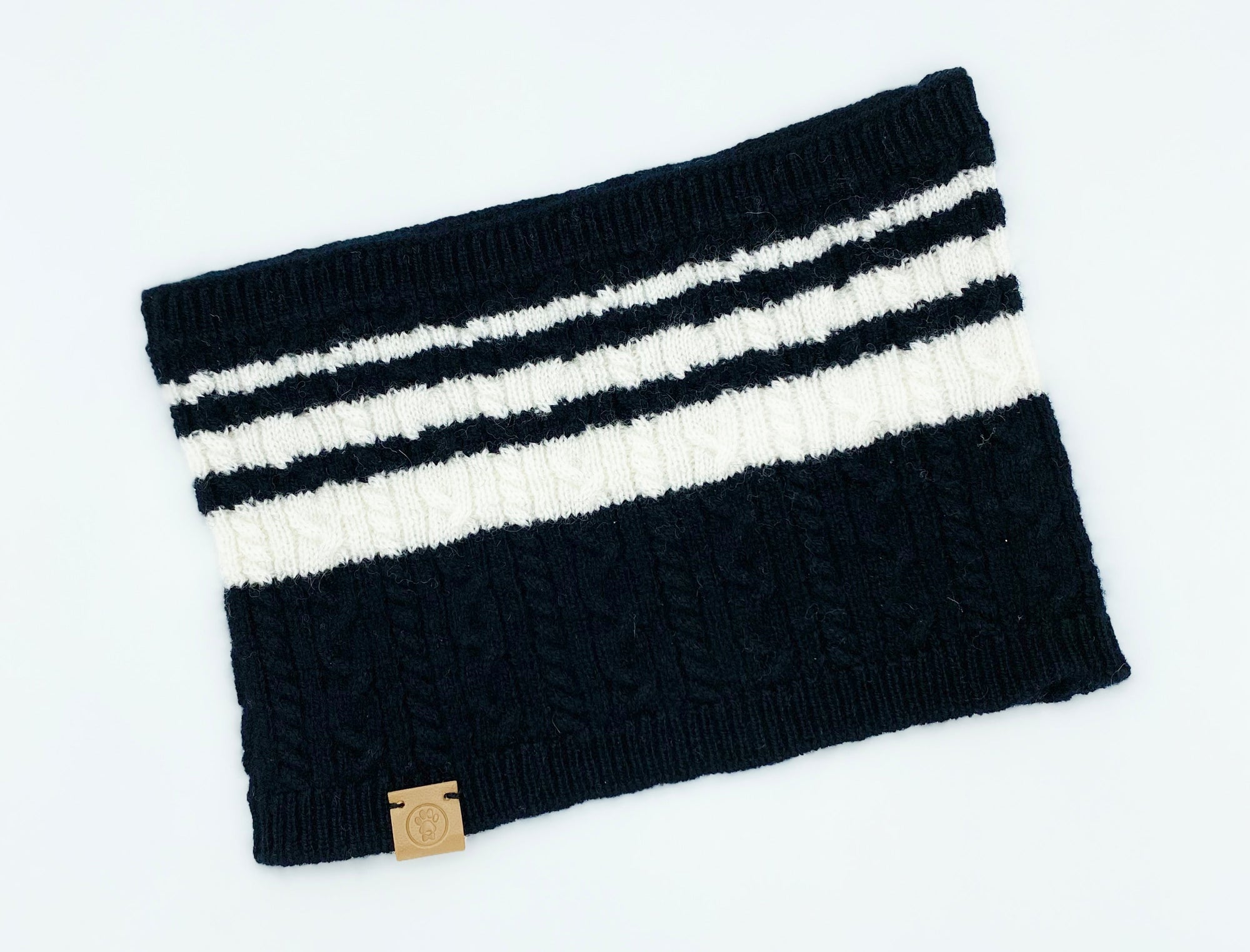 BESPOKE PAWS Cashmere Blend Scarf sets for Pets and their humans, Black and White - Wool Durable Adjustable Warm BANDANA