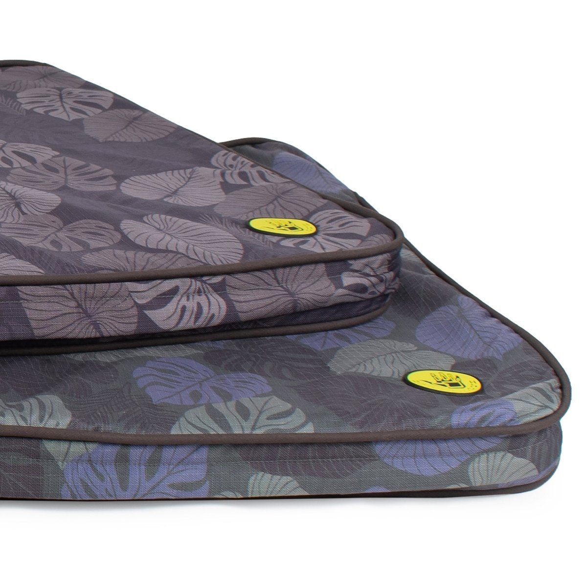 Body Glove Sun & Sand Tough Mat - Washable Dog Bed premium pet product