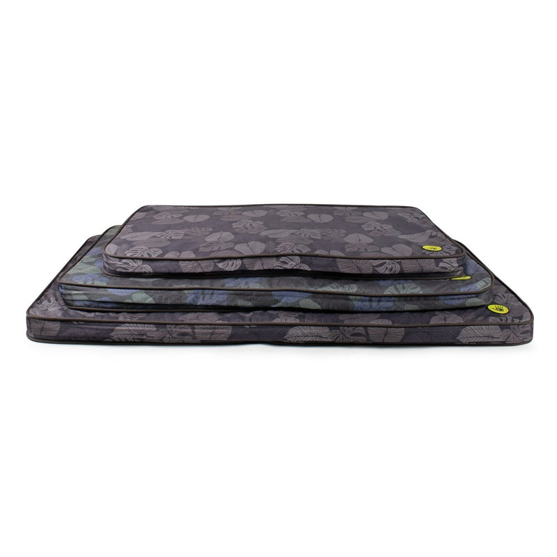 Body Glove Sun & Sand Tough Mat - Washable Dog Bed premium pet product