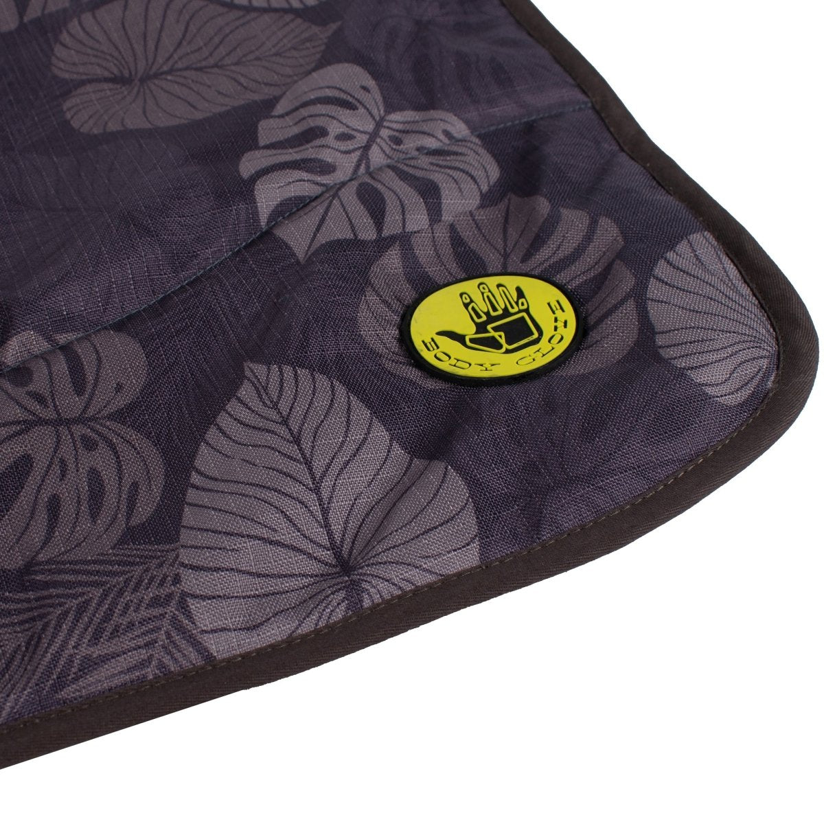 Body Glove Sun & Sand Waterproof Throw - Pet Blanket premium pet product