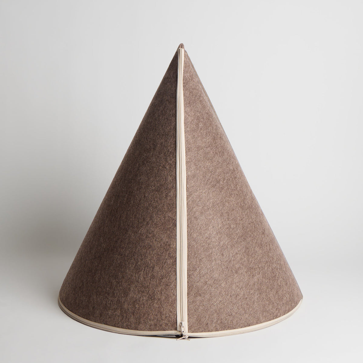 Nooee Pet Cave - Brown - HT Animal Supply