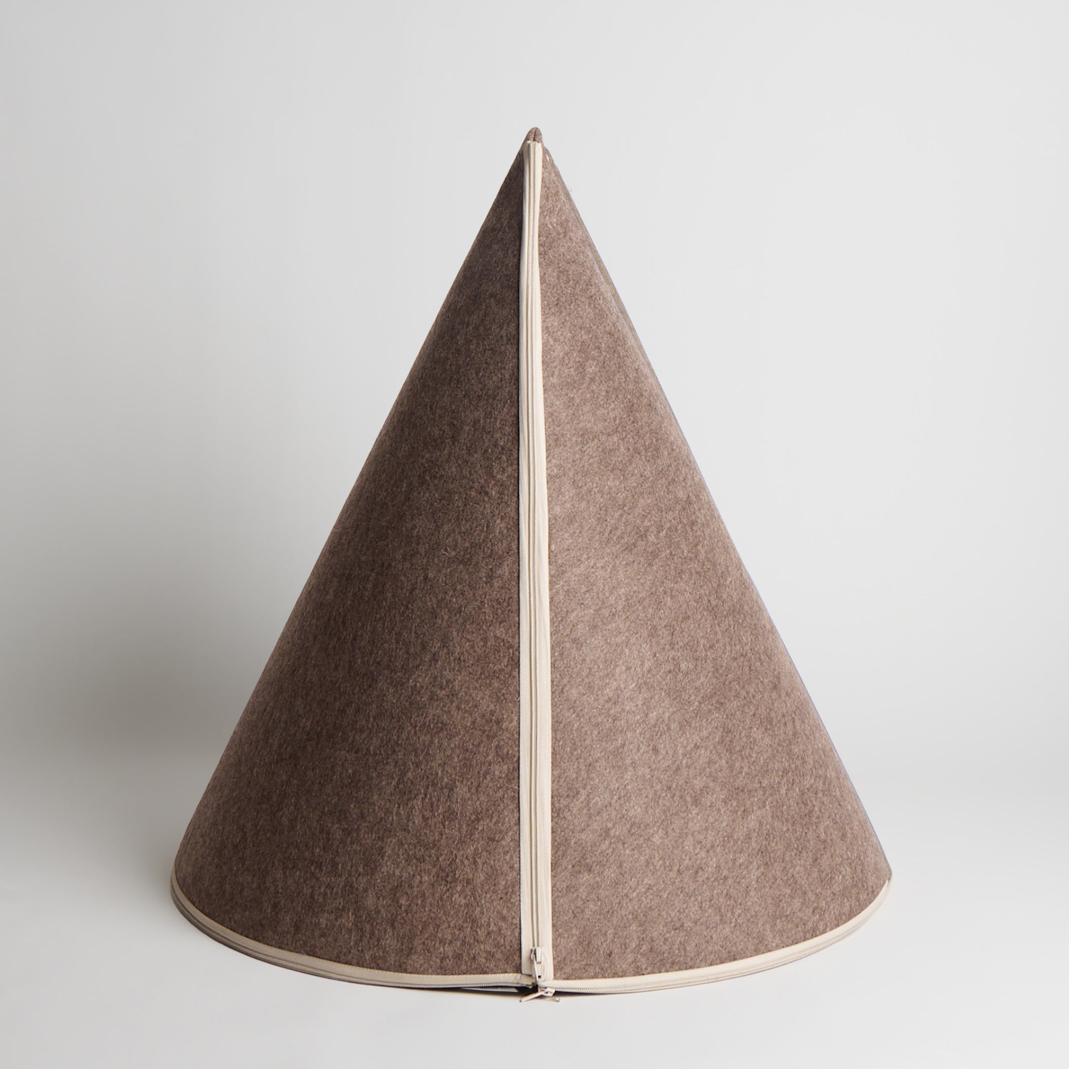 Nooee Pet Cave - Brown - HT Animal Supply
