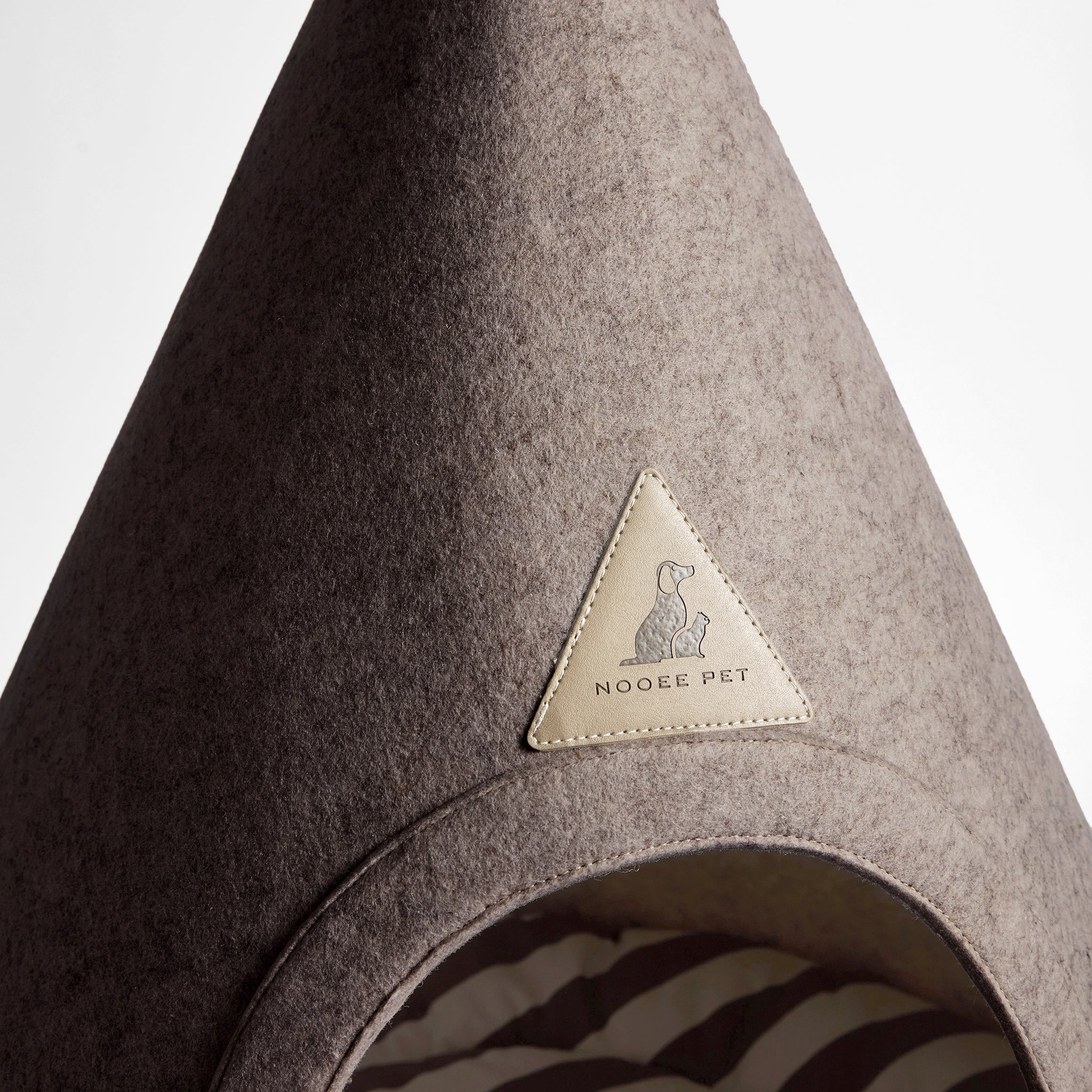 Nooee Pet Cave Lucy (M) – Cream