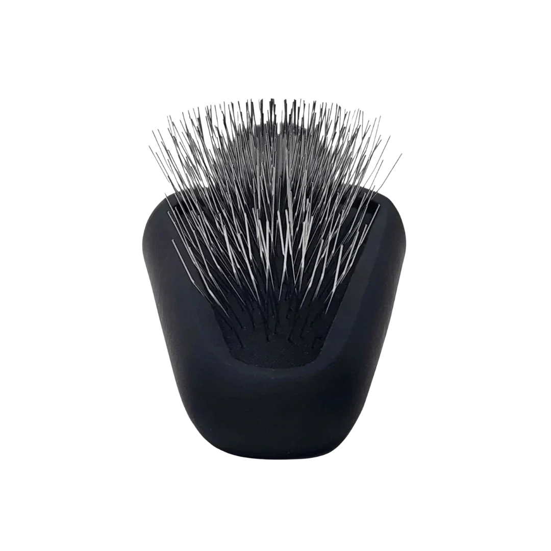 Chris Christensen Triangle Top Cat Slicker Brush