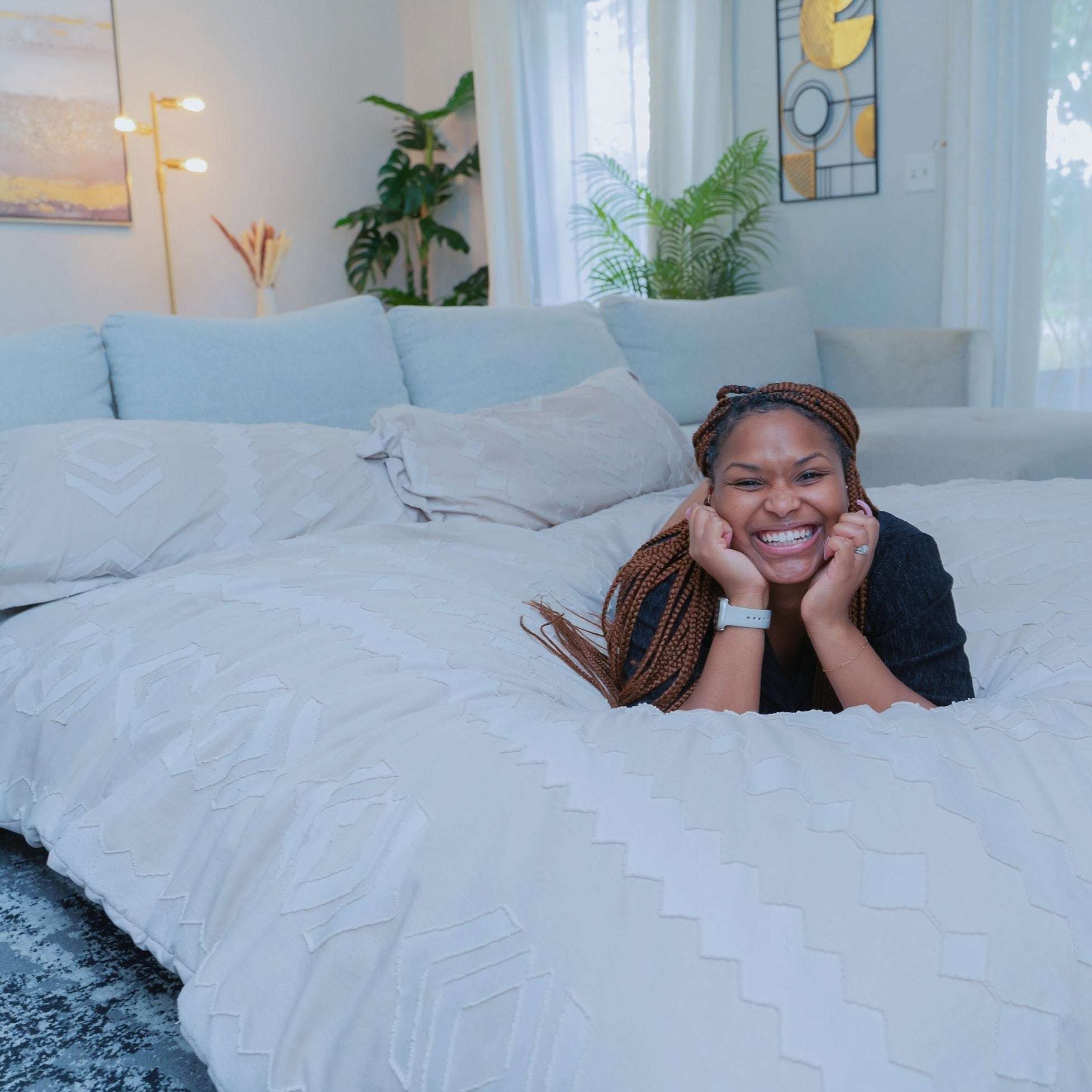 CordaRoy's Queen Faux Fur Nest Convertible Bean Bag Chair