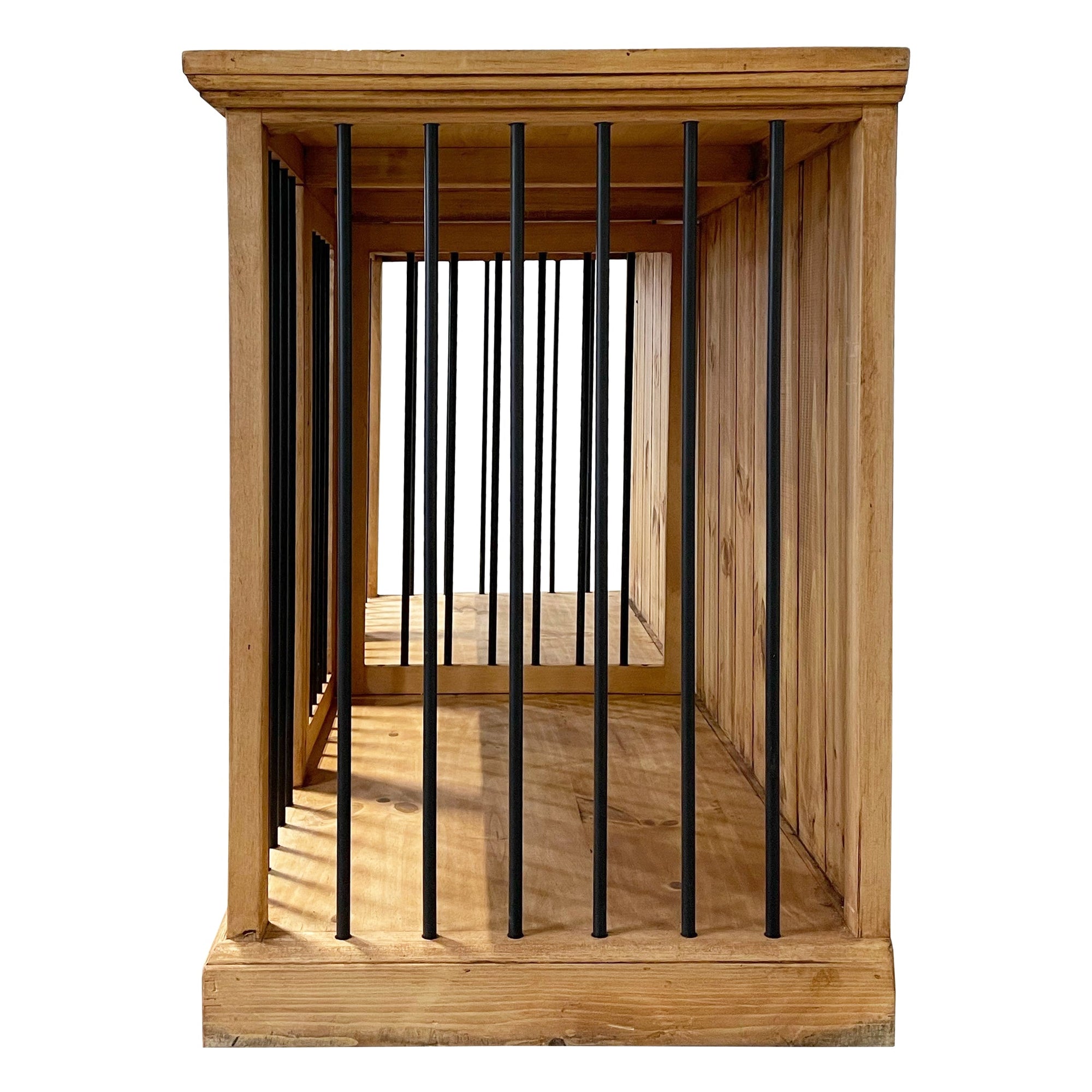 Traditional Medium Dog Rustic Wood Kennel - HT Animal Supply