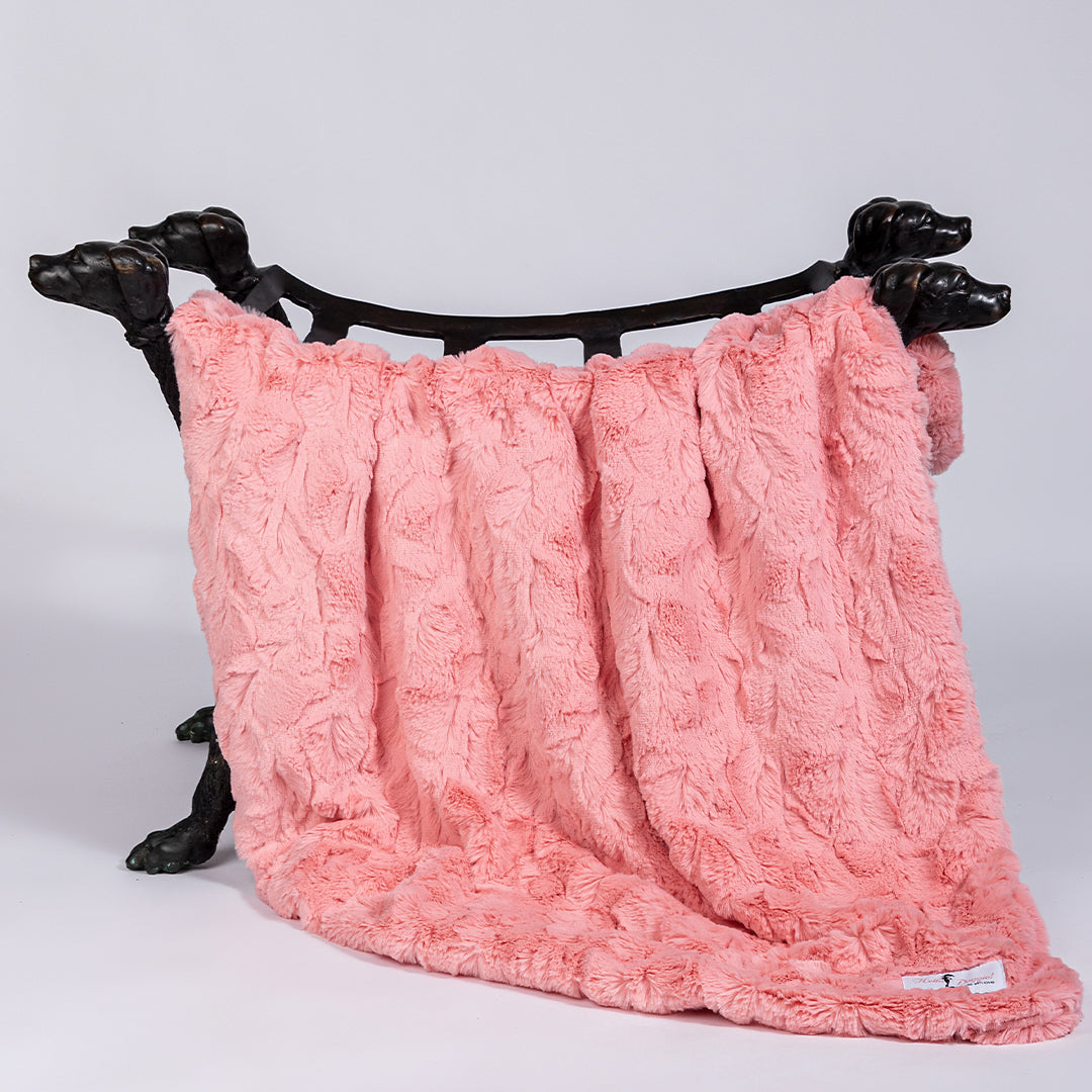 Hello Doggie Cuddle Mauve Dog Blanket