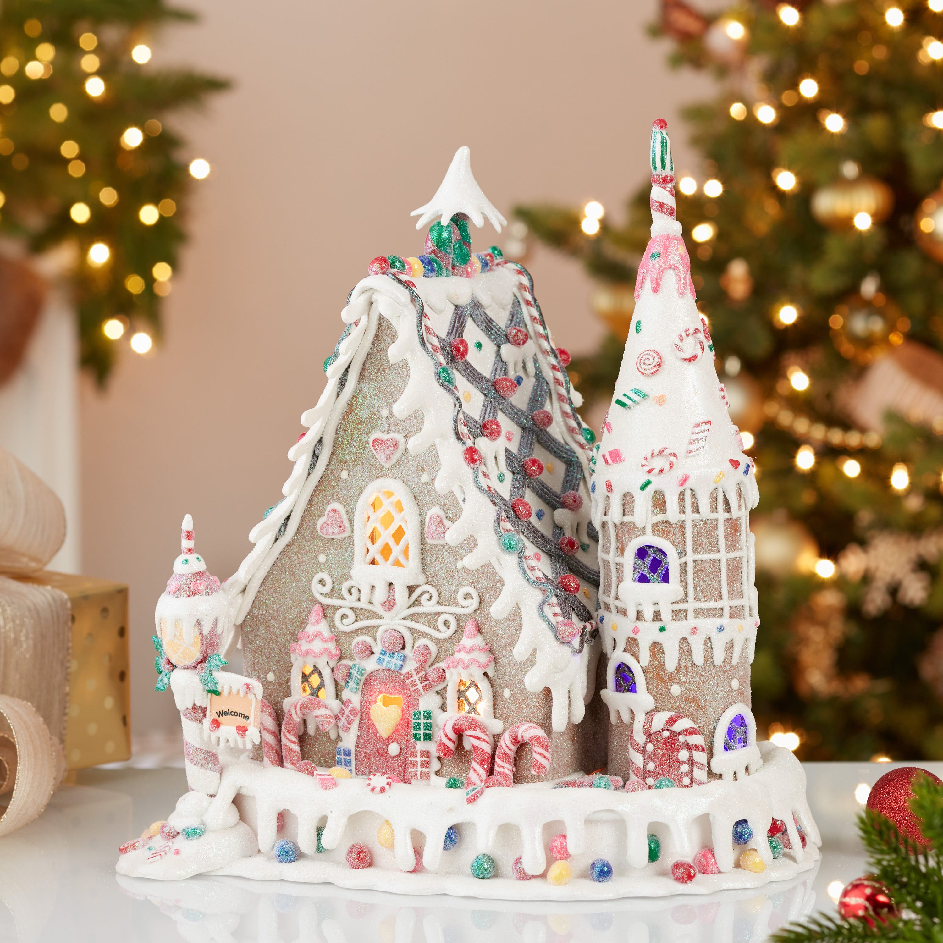 Kurt Adler 13-Inch Claydough Gingerbread Inn with C7 Bulb