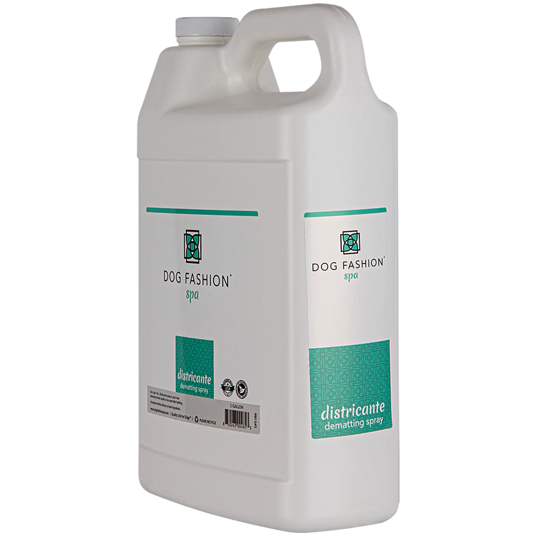 Districante Dematting Spray Gallon by Dog Fashion Spa