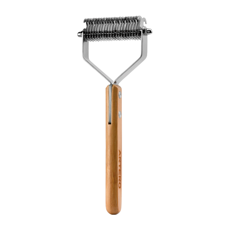 Nature Collection Double Side Coat Rake 7-13 by Artero