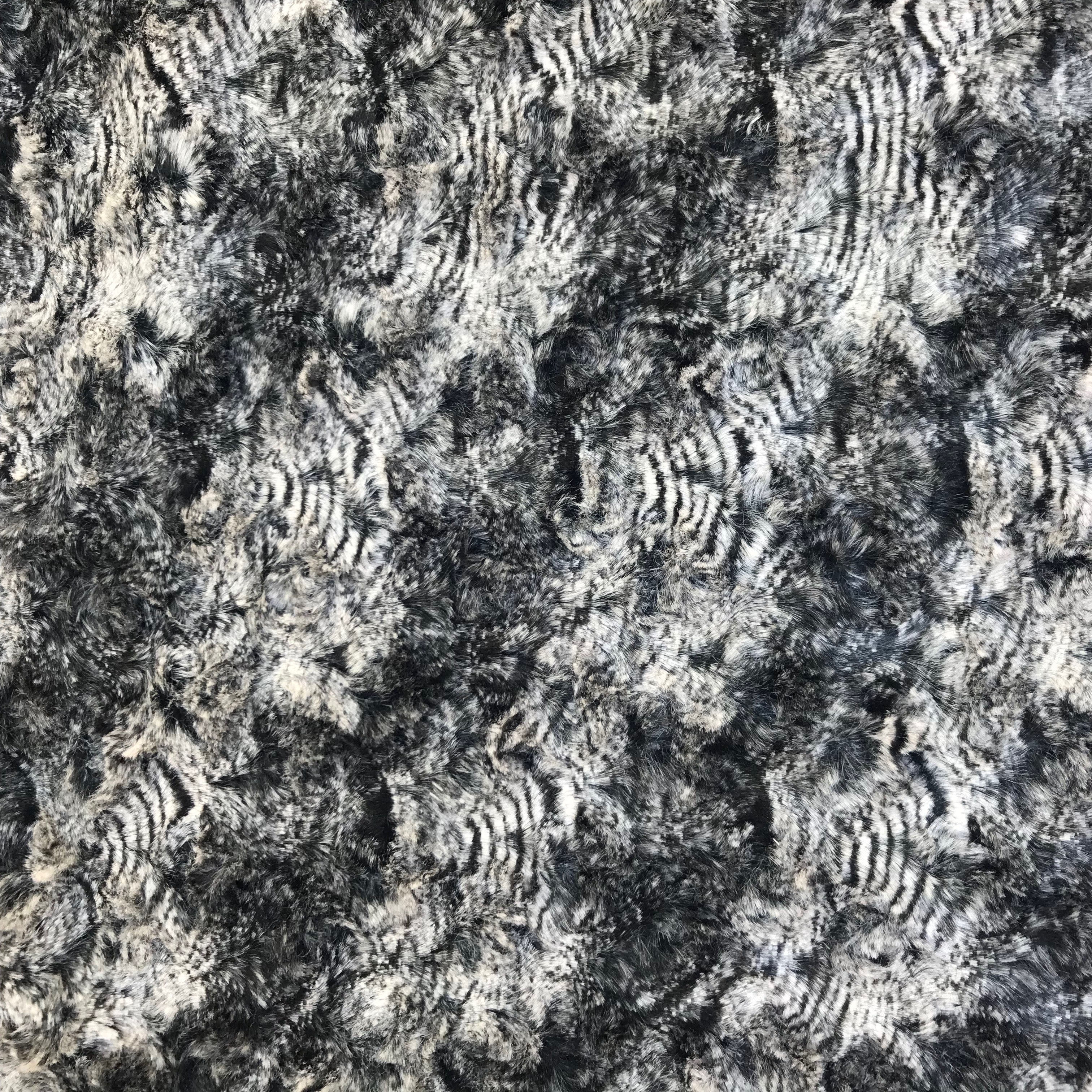 Feathers Minkie Binkie