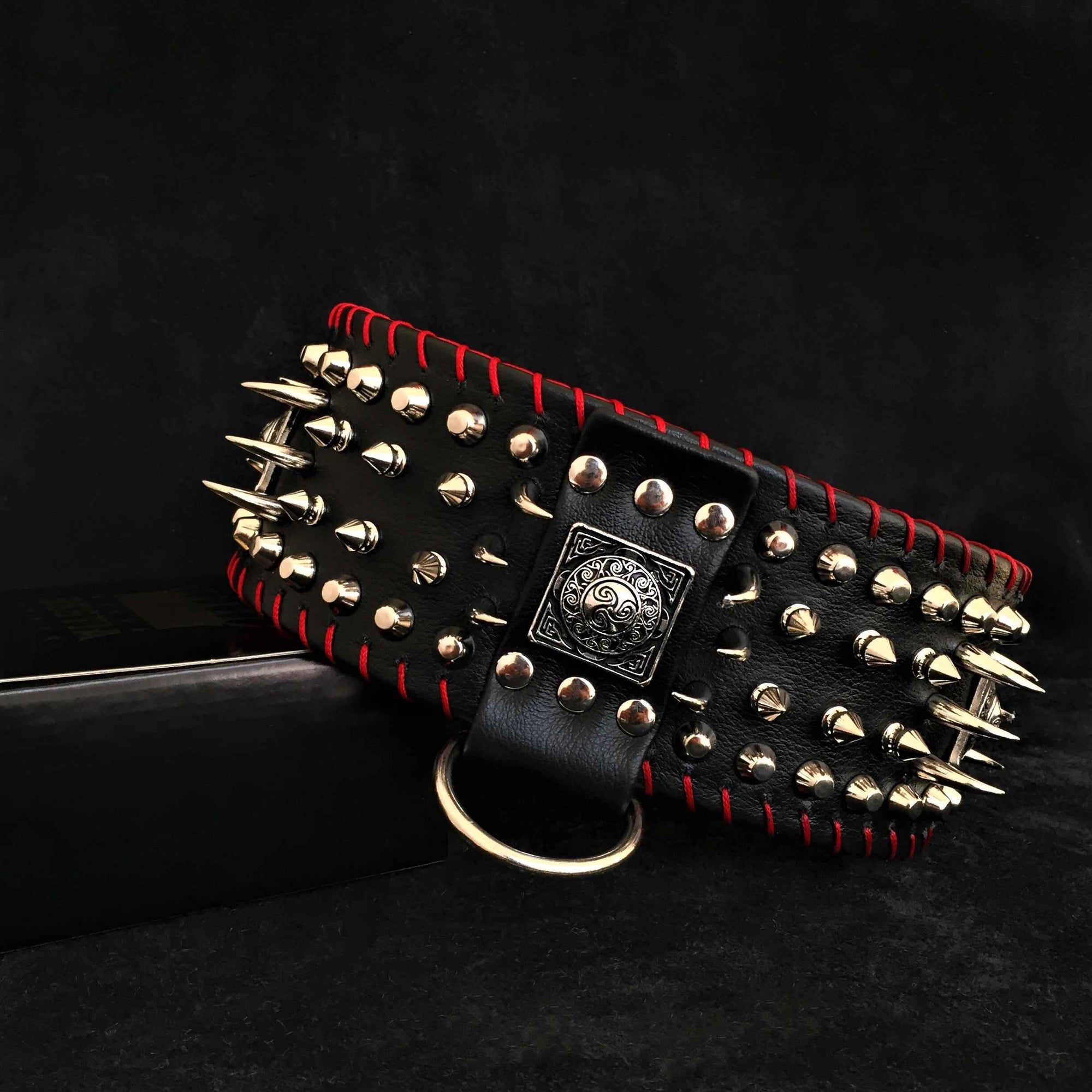 Bestia David Hand Stitched 3.15-Inch Wide Show Leather Dog Collar