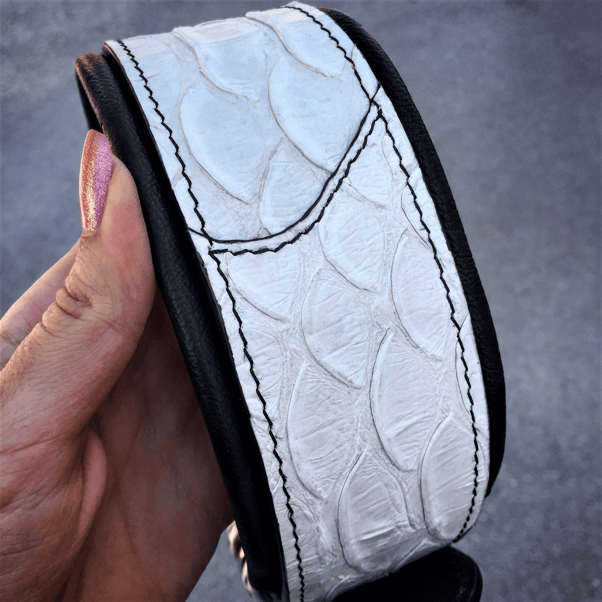 Bestia Dragon Scale Limited Edition Exclusive Design Leather Dog Collar