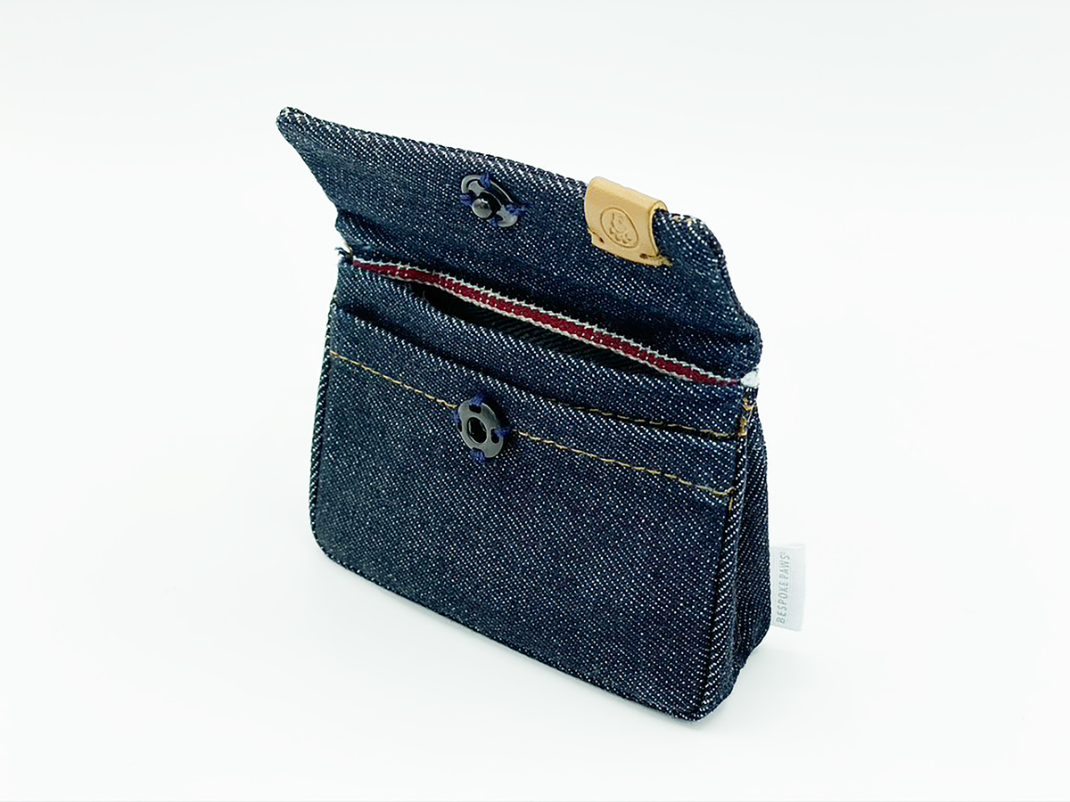 BESPOKE PAWS Bailey Waste Bag Dispenser with Card Holder - Leather Cotton Travelfriendly Lightweight Waste Pouch