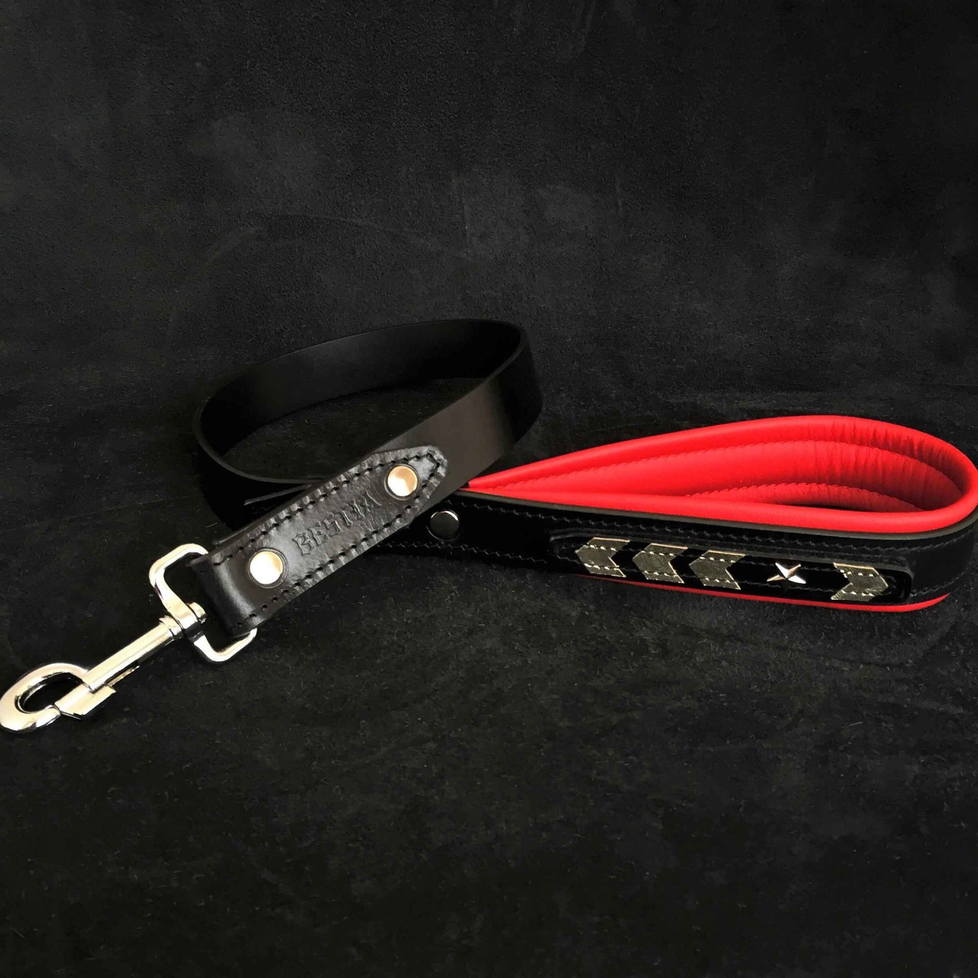 Bestia General Leather Dog Leash
