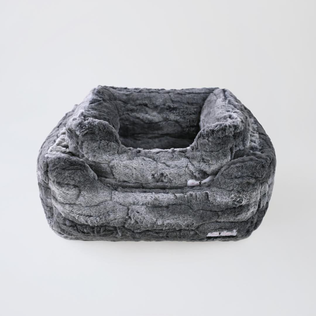 Hello Doggie Deluxe Pearl Leopard Dog Bed