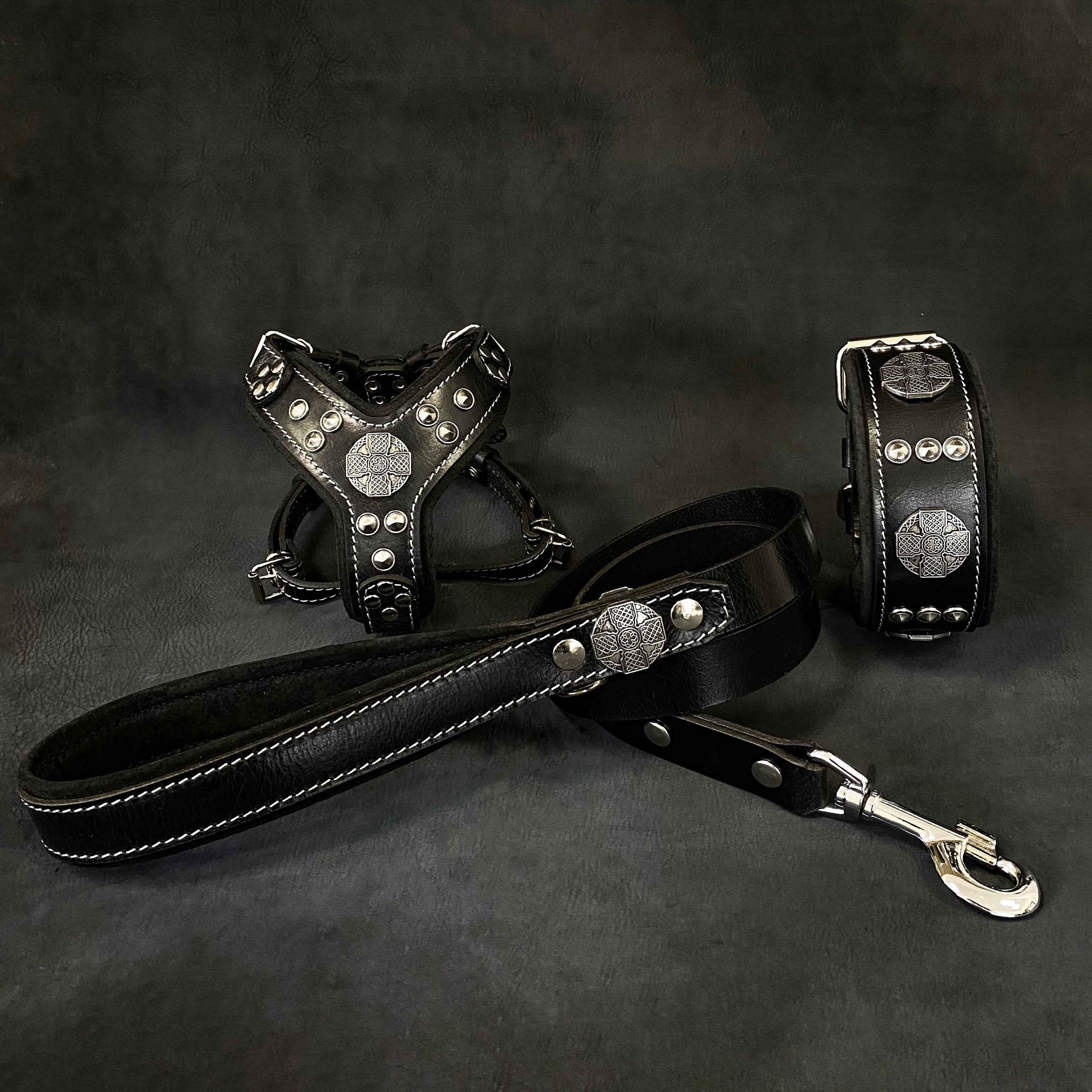 Bestia Maximus Black & Silver Leather Small Dog Harness, Collar & Leash Set
