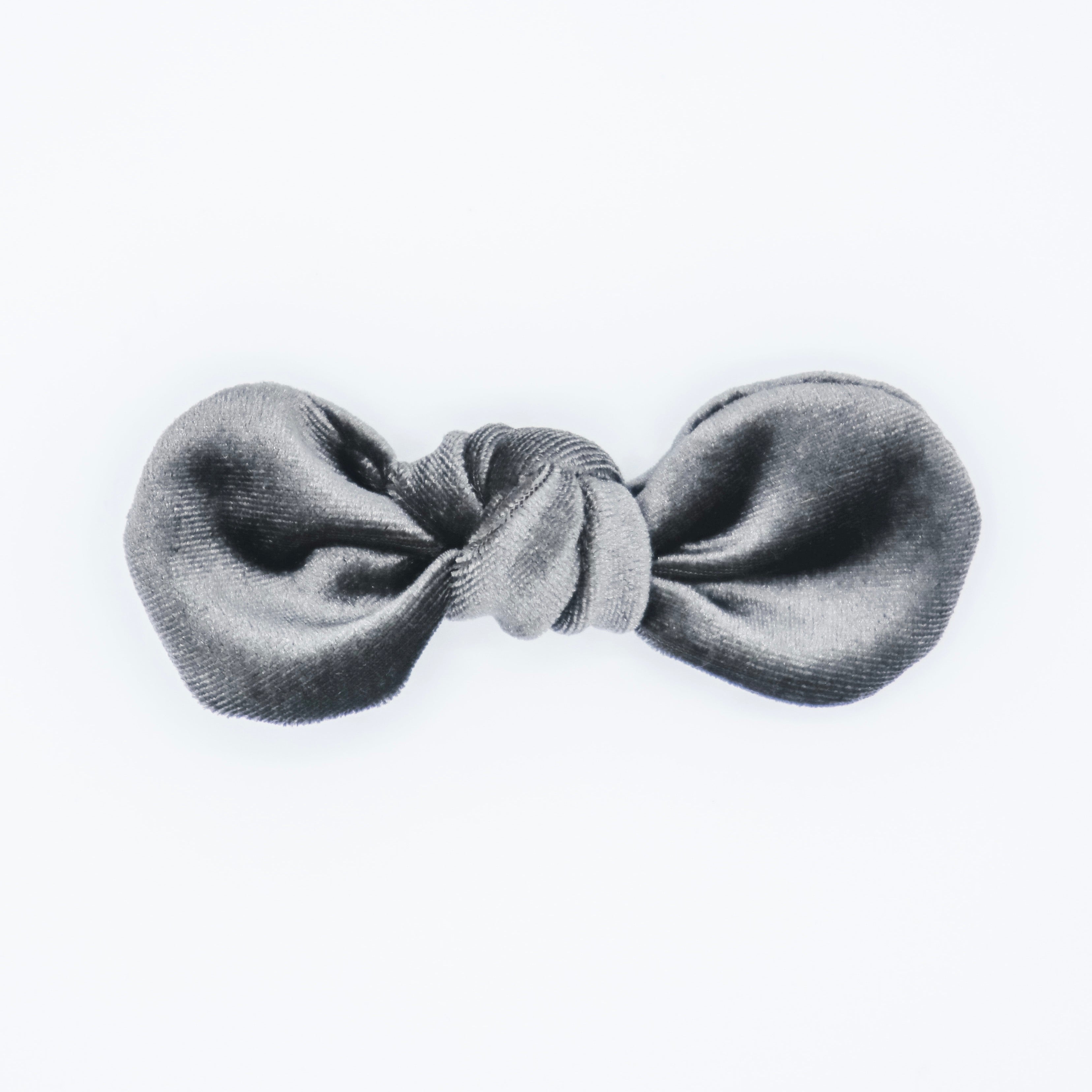 Velvet Bow: Graphite