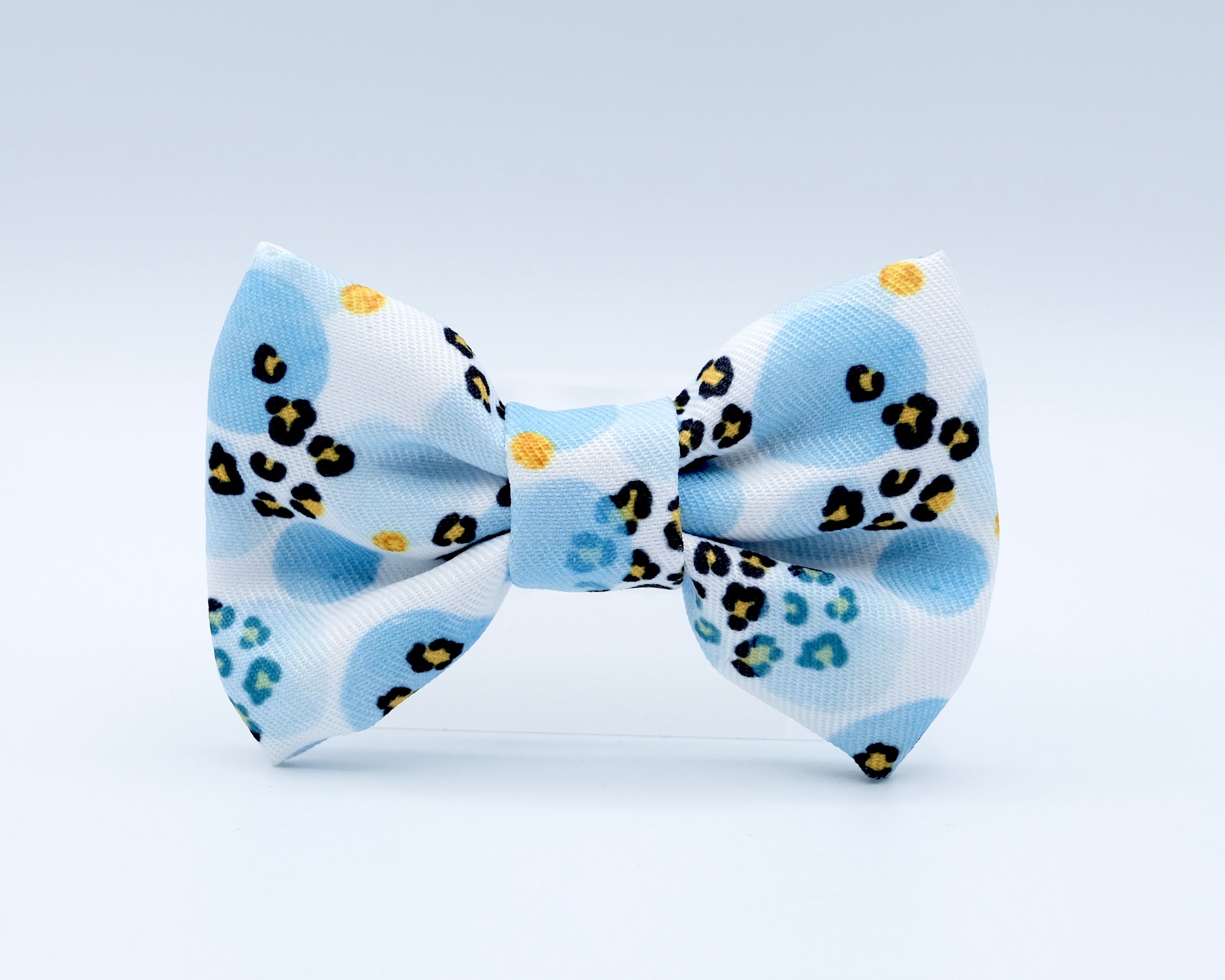 Blue’s Gone Wild Hair Bow