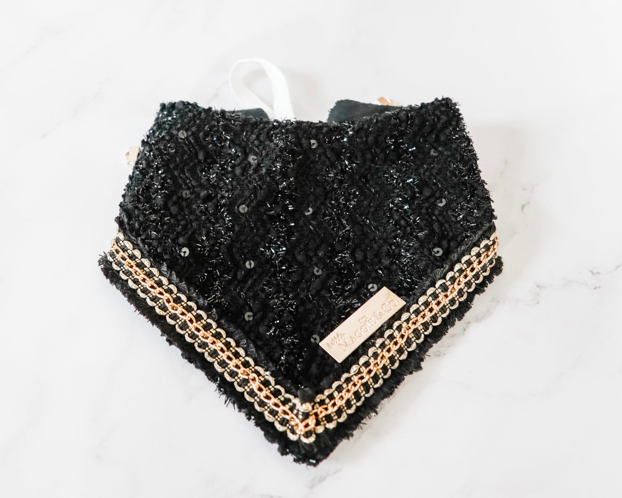 Coco Runway: Dur Cuire Bandana
