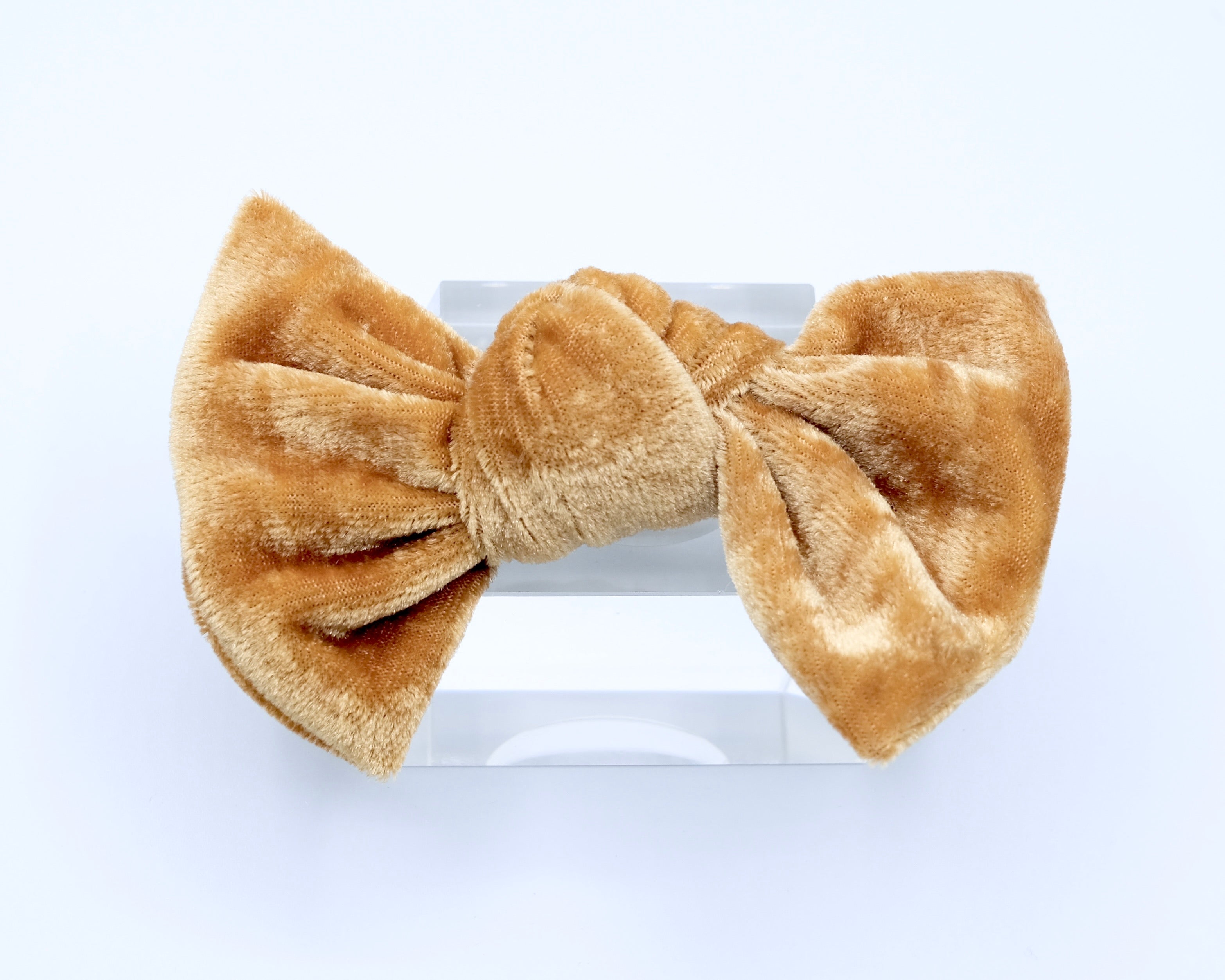 Velvet Knot Bow: Golden