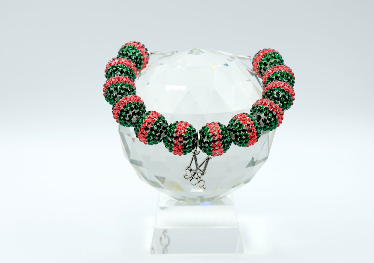 Necklace: Merry