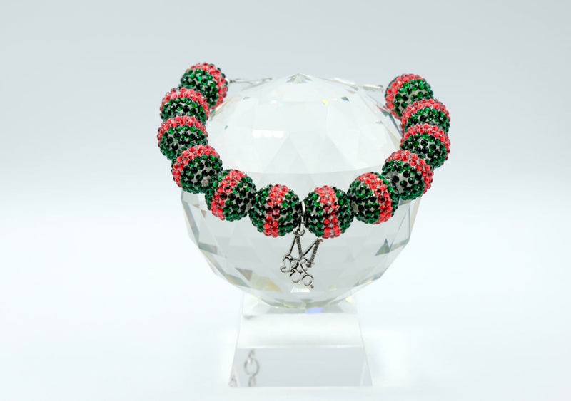 Necklace: Merry