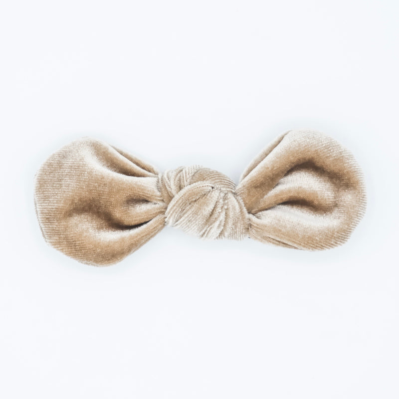 Velvet Bow: Crme Brle