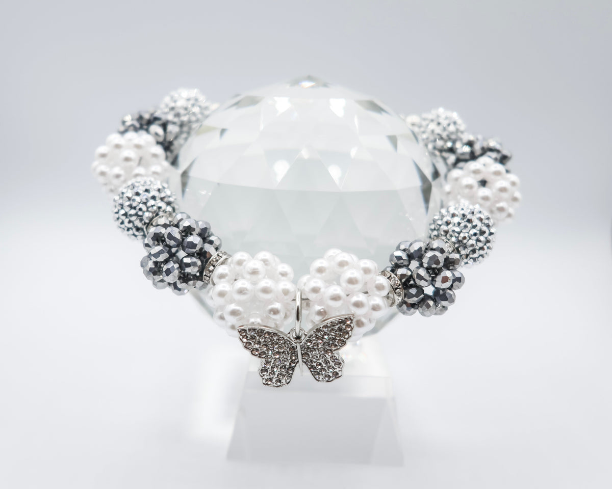 Necklace: The IZZY