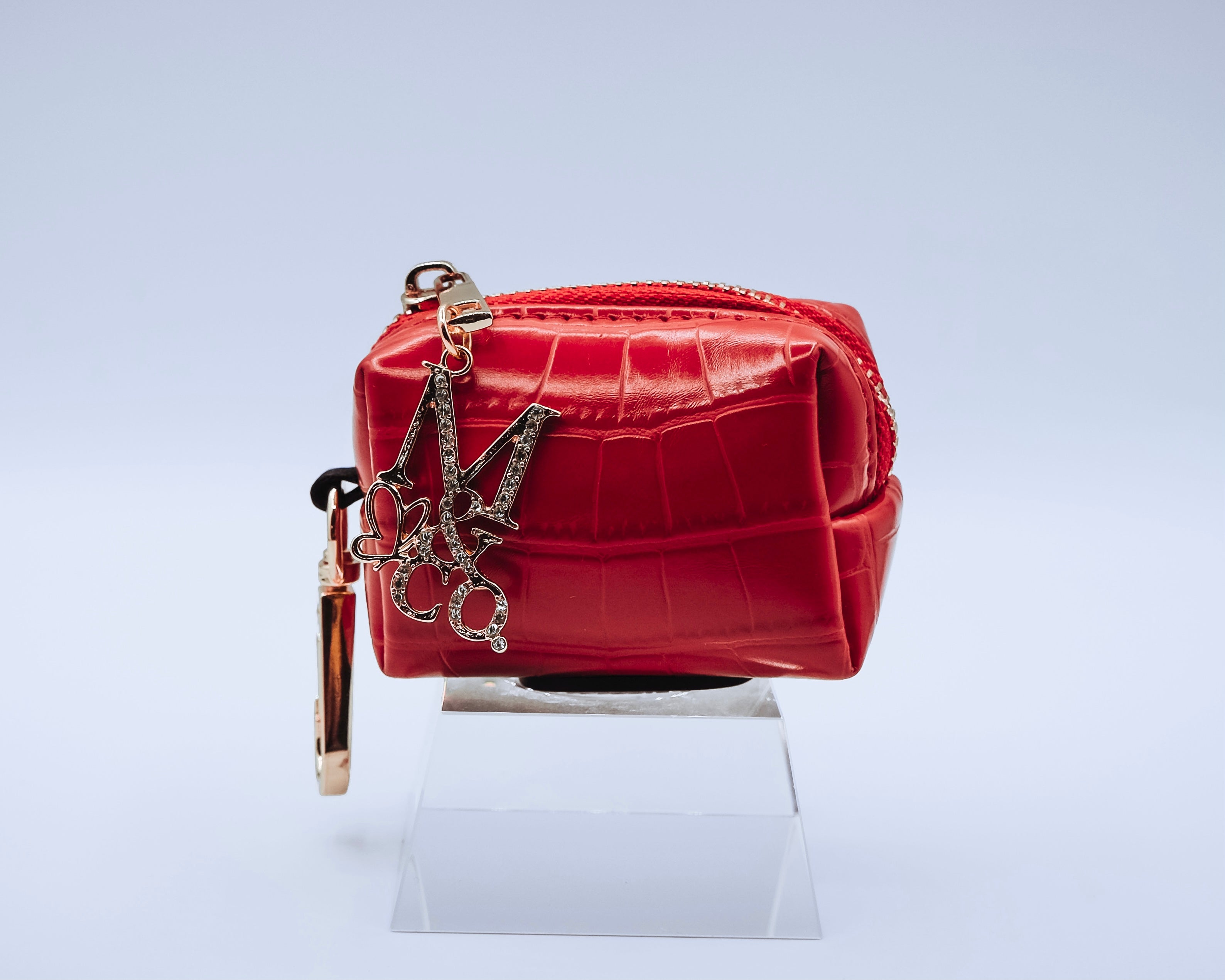 The Ruby Poo Bag Holder