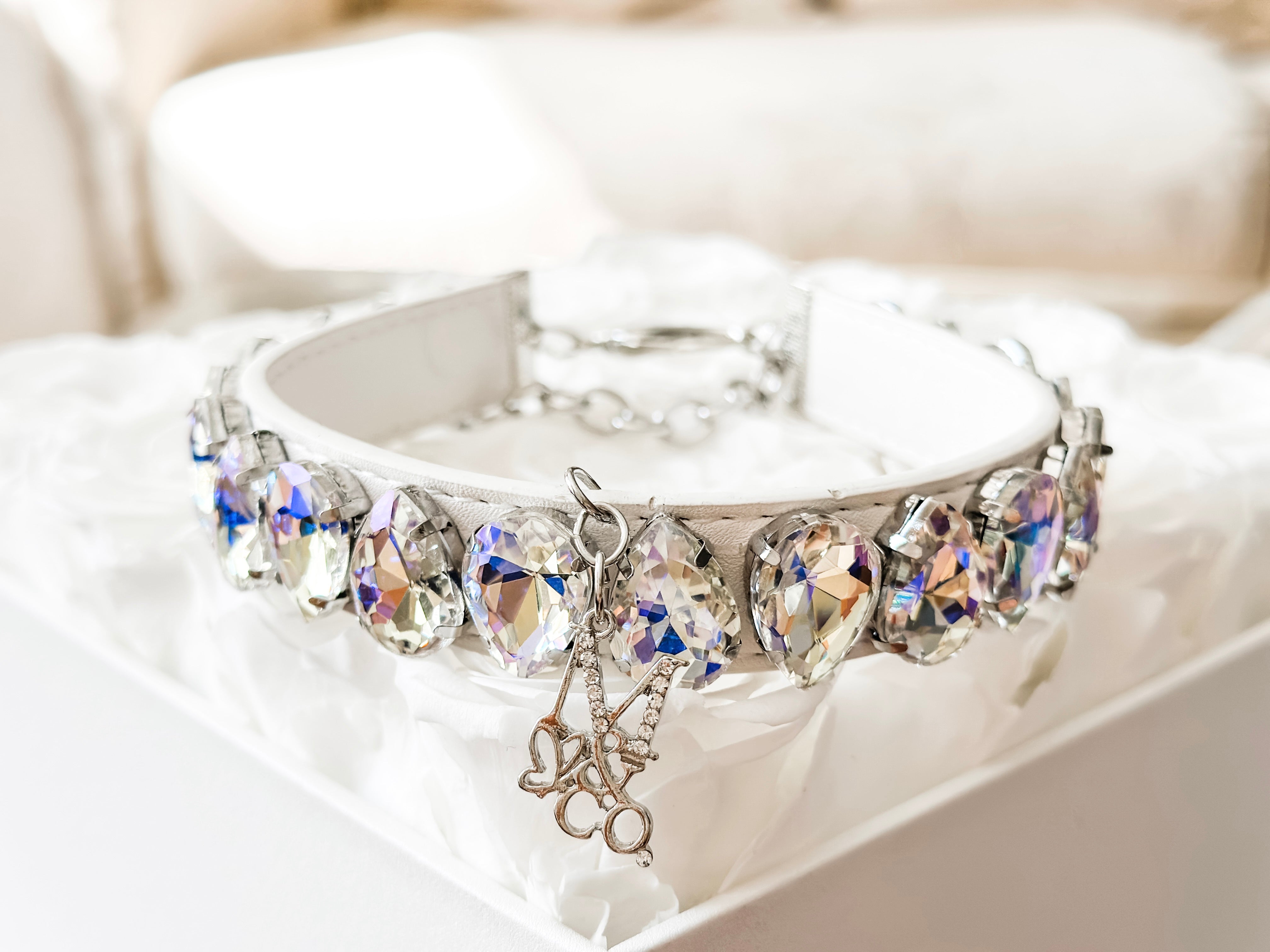 Gem Necklace: Like a Diamond